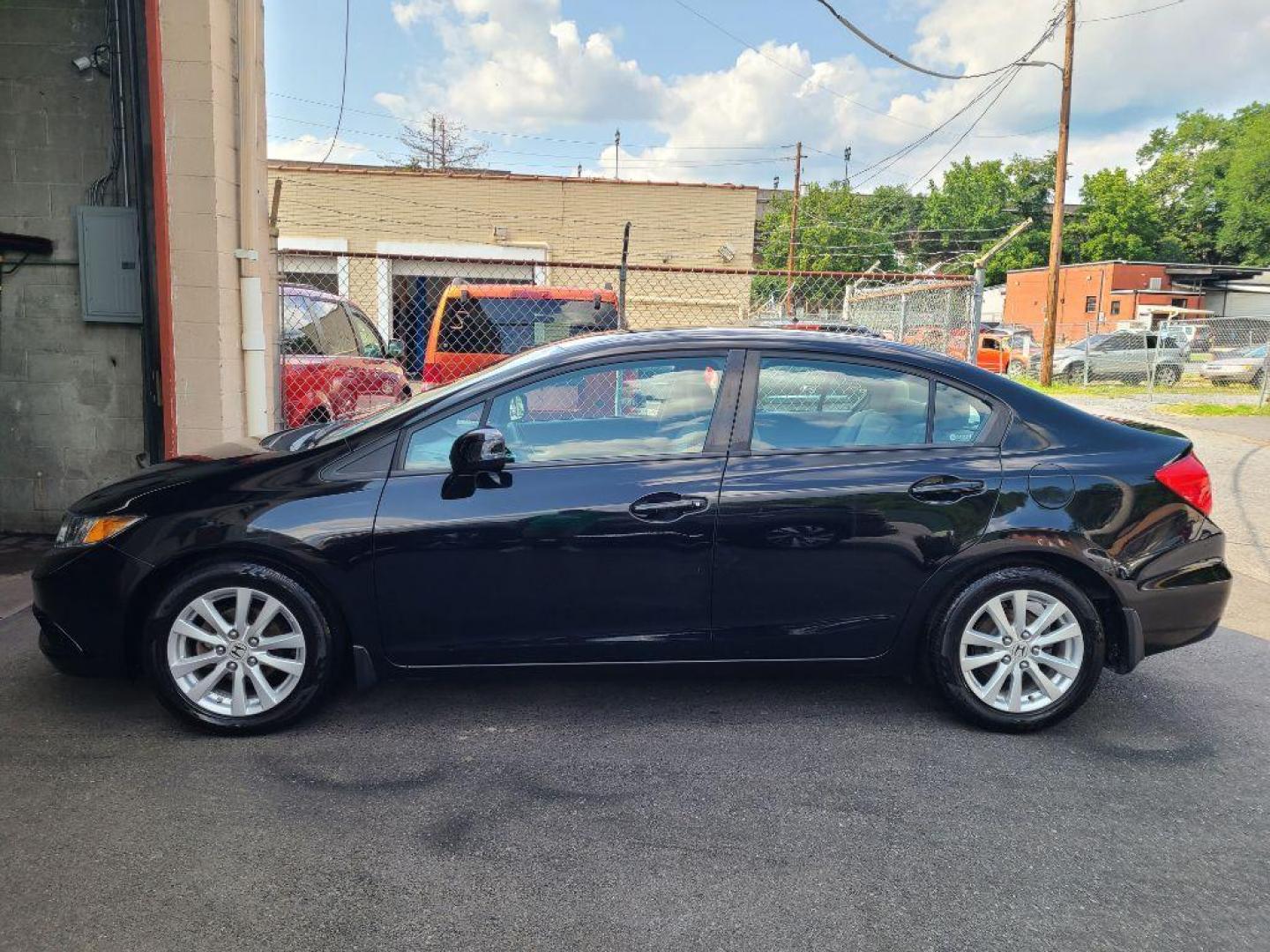 2012 BLACK HONDA CIVIC EX (19XFB2F83CE) with an 1.8L engine, Automatic transmission, located at 7981 Paxton Street, Harrisburg, PA, 17111, (717) 561-2926, 40.261490, -76.749229 - WE FINANCE!!! Good Credit/ Bad Credit/ No Credit - ALL Trade-Ins Welcomed!!! ***Guaranteed Credit Approval*** APPLY ONLINE or CALL us TODAY ;) Internet Prices and Marketplace Prices are SPECIAL discounted ***CASH DEALS*** Retail Prices are higher. Please call us to discuss your cash and finan - Photo#1