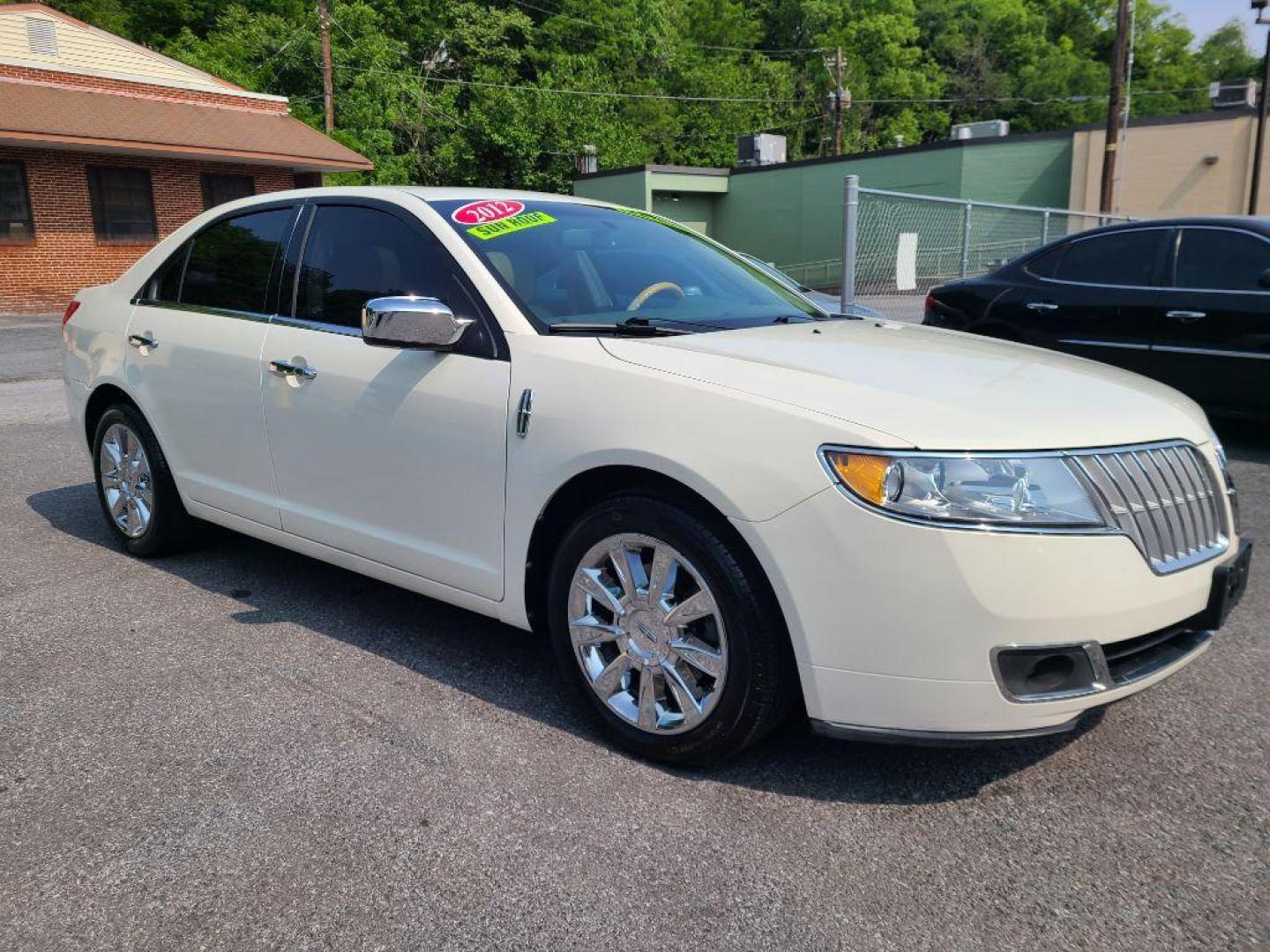 2012 BEIGE LINCOLN MKZ SDN (3LNHL2GC8CR) with an 3.5L engine, Automatic transmission, located at 7981 Paxton Street, Harrisburg, PA, 17111, (717) 561-2926, 40.261490, -76.749229 - WE FINANCE!!! Good Credit/ Bad Credit/ No Credit - ALL Trade-Ins Welcomed!!! ***Guaranteed Credit Approval*** APPLY ONLINE or CALL us TODAY ;) Internet Prices and Marketplace Prices are SPECIAL discounted ***CASH DEALS*** Retail Prices are higher. Please call us to discuss your cash and finan - Photo#6