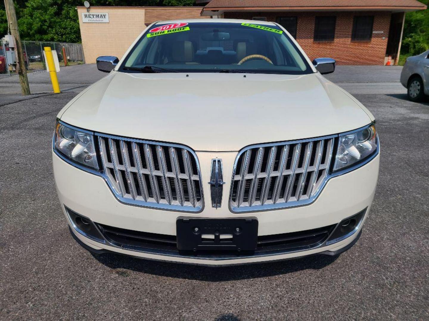 2012 BEIGE LINCOLN MKZ SDN (3LNHL2GC8CR) with an 3.5L engine, Automatic transmission, located at 7981 Paxton Street, Harrisburg, PA, 17111, (717) 561-2926, 40.261490, -76.749229 - WE FINANCE!!! Good Credit/ Bad Credit/ No Credit - ALL Trade-Ins Welcomed!!! ***Guaranteed Credit Approval*** APPLY ONLINE or CALL us TODAY ;) Internet Prices and Marketplace Prices are SPECIAL discounted ***CASH DEALS*** Retail Prices are higher. Please call us to discuss your cash and finan - Photo#7