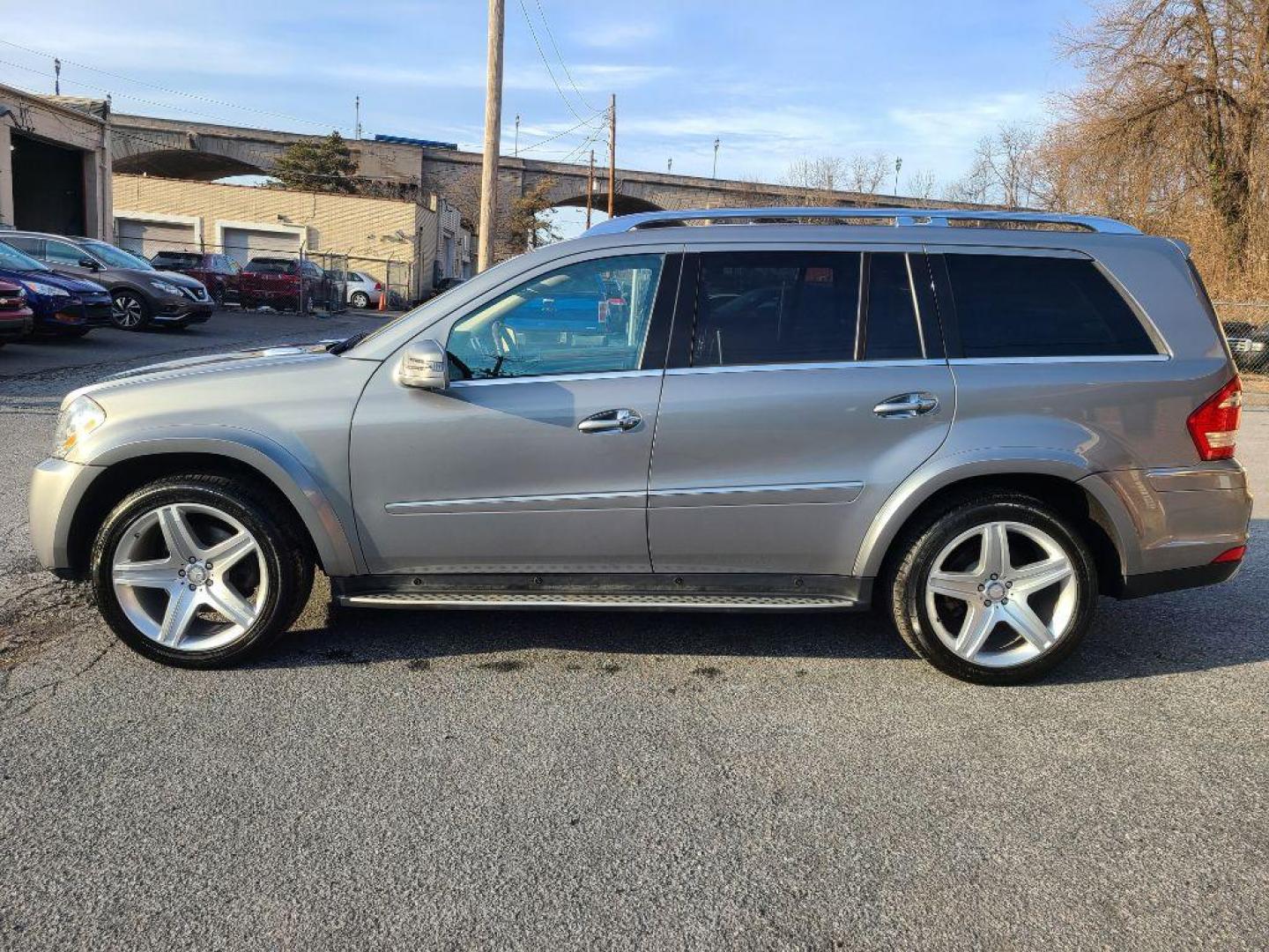 2012 GRAY MERCEDES-BENZ GL 550 550 4MATIC (4JGBF8GEXCA) with an 5.5L engine, Automatic transmission, located at 7981 Paxton Street, Harrisburg, PA, 17111, (717) 561-2926, 40.261490, -76.749229 - WE FINANCE!!! Good Credit/ Bad Credit/ No Credit - ALL Trade-Ins Welcomed!!! ***Guaranteed Credit Approval*** APPLY ONLINE or CALL us TODAY ;) Internet Prices and Marketplace Prices are SPECIAL discounted ***CASH DEALS*** Retail Prices are higher. Please call us to discuss your cash and finan - Photo#2