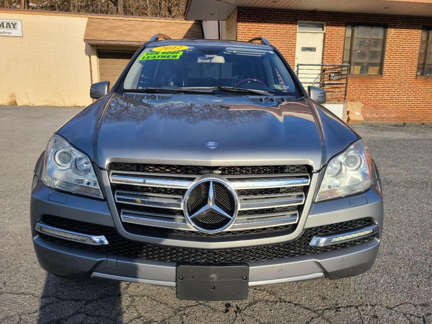 2012 GRAY MERCEDES-BENZ GL 550 550 4MATIC (4JGBF8GEXCA) with an 5.5L engine, Automatic transmission, located at 7981 Paxton Street, Harrisburg, PA, 17111, (717) 561-2926, 40.261490, -76.749229 - WE FINANCE!!! Good Credit/ Bad Credit/ No Credit - ALL Trade-Ins Welcomed!!! ***Guaranteed Credit Approval*** APPLY ONLINE or CALL us TODAY ;) Internet Prices and Marketplace Prices are SPECIAL discounted ***CASH DEALS*** Retail Prices are higher. Please call us to discuss your cash and finan - Photo#4