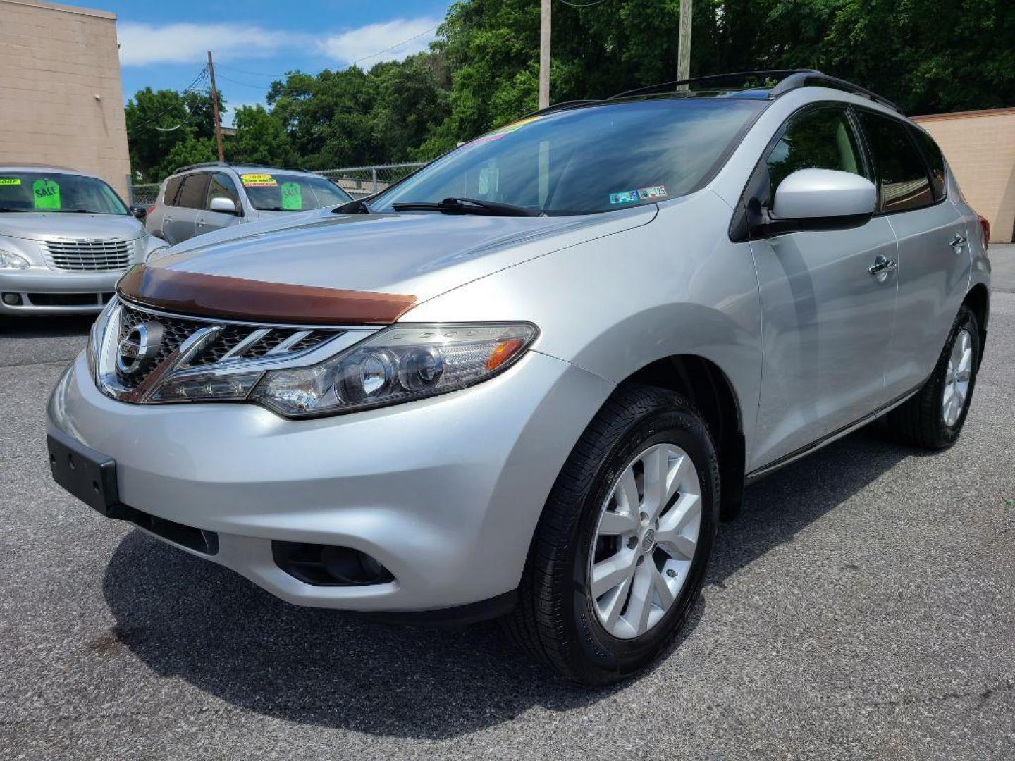 2012 SILVER NISSAN MURANO SL (JN8AZ1MW2CW) with an 3.5L engine, Continuously Variable transmission, located at 117 North Cameron Street, Harrisburg, PA, 17101, (717) 963-8962, 40.266762, -76.875259 - WE FINANCE!!! Good Credit/ Bad Credit/ No Credit - ALL Trade-Ins Welcomed!!! ***Guaranteed Credit Approval*** APPLY ONLINE or CALL us TODAY ;) Internet Prices and Marketplace Prices are SPECIAL discounted ***CASH DEALS*** Retail Prices are higher. Please call us to discuss your cash and finan - Photo#0