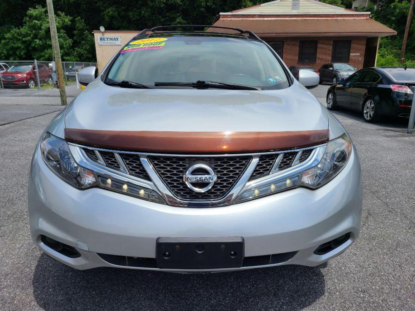 2012 SILVER NISSAN MURANO SL (JN8AZ1MW2CW) with an 3.5L engine, Continuously Variable transmission, located at 117 North Cameron Street, Harrisburg, PA, 17101, (717) 963-8962, 40.266762, -76.875259 - WE FINANCE!!! Good Credit/ Bad Credit/ No Credit - ALL Trade-Ins Welcomed!!! ***Guaranteed Credit Approval*** APPLY ONLINE or CALL us TODAY ;) Internet Prices and Marketplace Prices are SPECIAL discounted ***CASH DEALS*** Retail Prices are higher. Please call us to discuss your cash and finan - Photo#7