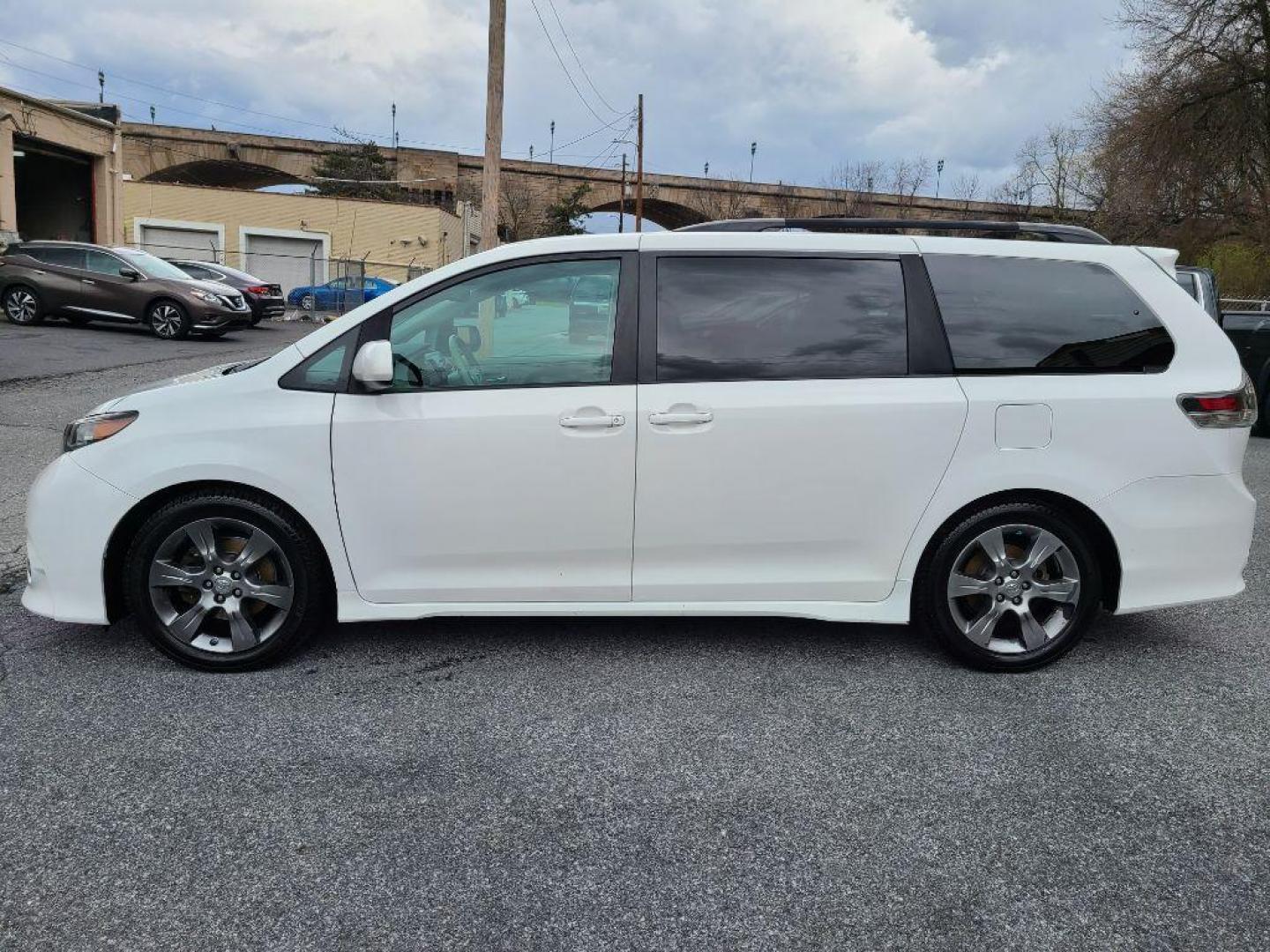 2012 WHITE TOYOTA SIENNA SPORT (5TDXK3DC8CS) with an 3.5L engine, Automatic transmission, located at 117 North Cameron Street, Harrisburg, PA, 17101, (717) 963-8962, 40.266762, -76.875259 - WE FINANCE!!! Good Credit/ Bad Credit/ No Credit - ALL Trade-Ins Welcomed!!! ***Guaranteed Credit Approval*** APPLY ONLINE or CALL us TODAY ;) Internet Prices and Marketplace Prices are SPECIAL discounted ***CASH DEALS*** Retail Prices are higher. Please call us to discuss your cash and finan - Photo#1