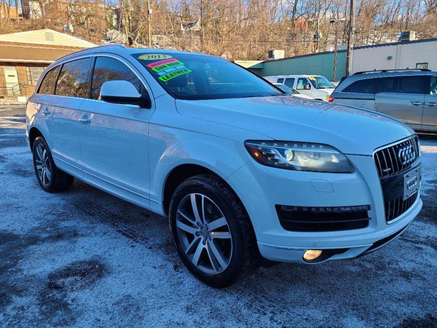 2013 WHITE AUDI Q7 PREMIUM PLUS (WA1LGAFE1DD) with an 3.0L engine, Automatic transmission, located at 117 North Cameron Street, Harrisburg, PA, 17101, (717) 963-8962, 40.266762, -76.875259 - WE FINANCE!!! Good Credit/ Bad Credit/ No Credit - ALL Trade-Ins Welcomed!!! ***Guaranteed Credit Approval*** APPLY ONLINE or CALL us TODAY ;) Internet Prices and Marketplace Prices are SPECIAL discounted ***CASH DEALS*** Retail Prices are higher. Please call us to discuss your cash and finan - Photo#6