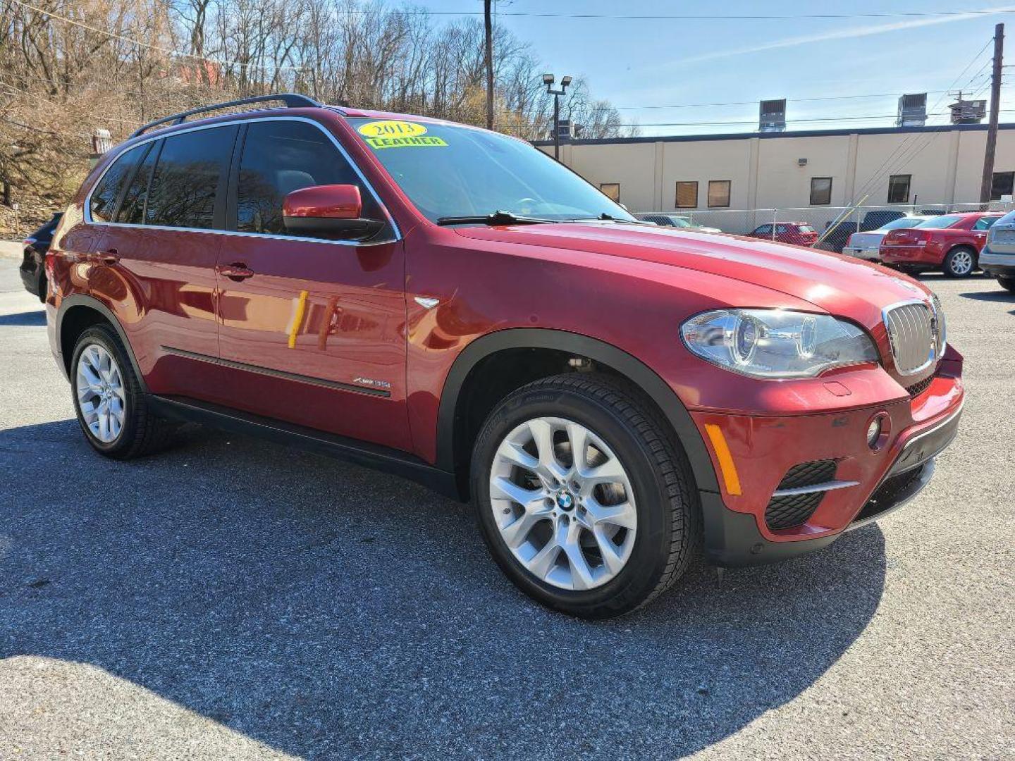 2013 RED BMW X5 XDRIVE35I (5UXZV4C59D0) with an 3.0L engine, Automatic transmission, located at 117 North Cameron Street, Harrisburg, PA, 17101, (717) 963-8962, 40.266762, -76.875259 - WE FINANCE!!! Good Credit/ Bad Credit/ No Credit - ALL Trade-Ins Welcomed!!! ***Guaranteed Credit Approval*** APPLY ONLINE or CALL us TODAY ;) Internet Prices and Marketplace Prices are SPECIAL discounted ***CASH DEALS*** Retail Prices are higher. Please call us to discuss your cash and finan - Photo#6