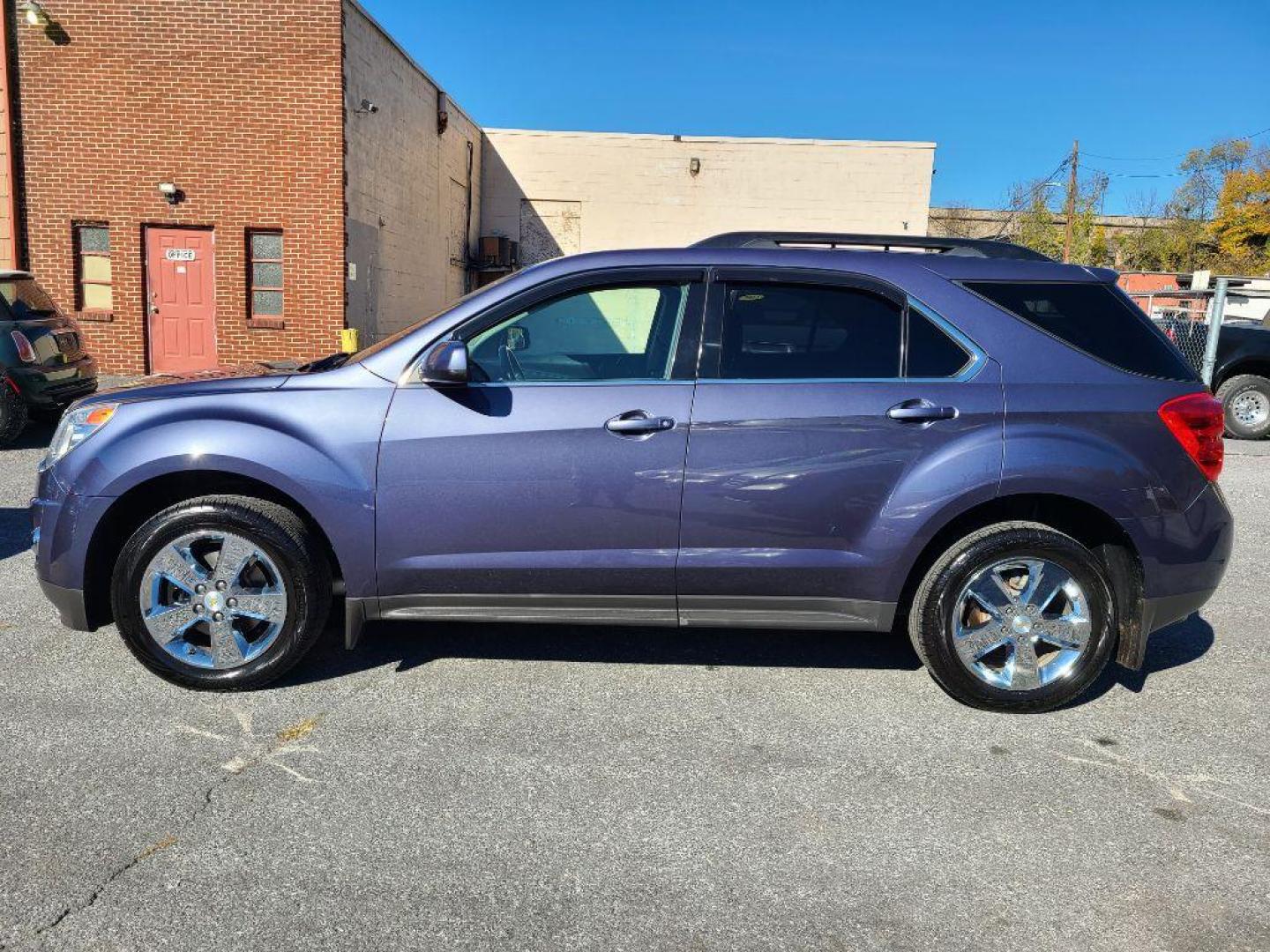 2013 BLUE CHEVROLET EQUINOX LT (2GNFLNEK9D6) with an 2.4L engine, Automatic transmission, located at 117 North Cameron Street, Harrisburg, PA, 17101, (717) 963-8962, 40.266762, -76.875259 - WE FINANCE!!! Good Credit/ Bad Credit/ No Credit - ALL Trade-Ins Welcomed!!! ***Guaranteed Credit Approval*** APPLY ONLINE or CALL us TODAY ;) Internet Prices and Marketplace Prices are SPECIAL discounted ***CASH DEALS*** Retail Prices are higher. Please call us to discuss your cash and finan - Photo#1