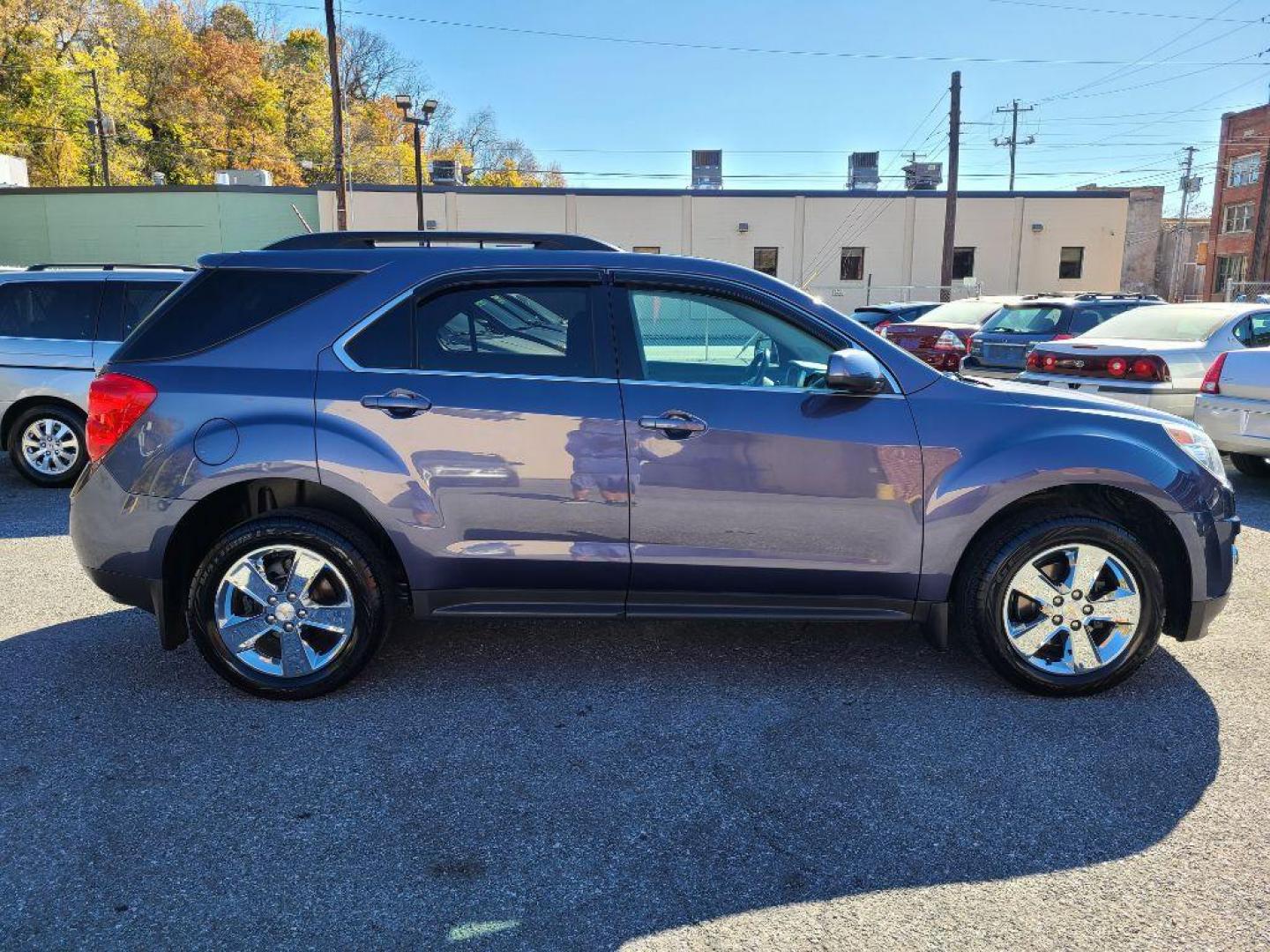 2013 BLUE CHEVROLET EQUINOX LT (2GNFLNEK9D6) with an 2.4L engine, Automatic transmission, located at 117 North Cameron Street, Harrisburg, PA, 17101, (717) 963-8962, 40.266762, -76.875259 - WE FINANCE!!! Good Credit/ Bad Credit/ No Credit - ALL Trade-Ins Welcomed!!! ***Guaranteed Credit Approval*** APPLY ONLINE or CALL us TODAY ;) Internet Prices and Marketplace Prices are SPECIAL discounted ***CASH DEALS*** Retail Prices are higher. Please call us to discuss your cash and finan - Photo#5