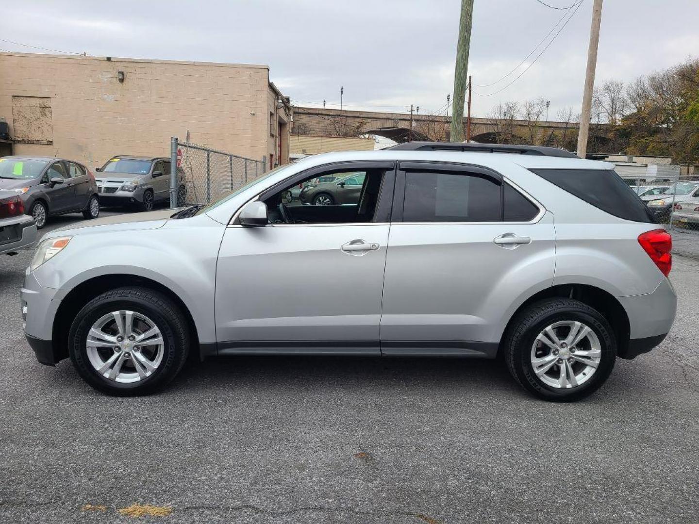 2013 SILVER CHEVROLET EQUINOX LT (2GNALPEKXD1) with an 2.4L engine, Automatic transmission, located at 117 North Cameron Street, Harrisburg, PA, 17101, (717) 963-8962, 40.266762, -76.875259 - WE FINANCE!!! Good Credit/ Bad Credit/ No Credit - ALL Trade-Ins Welcomed!!! ***Guaranteed Credit Approval*** APPLY ONLINE or CALL us TODAY ;) Internet Prices and Marketplace Prices are SPECIAL discounted ***CASH DEALS*** Retail Prices are higher. Please call us to discuss your cash and finan - Photo#1