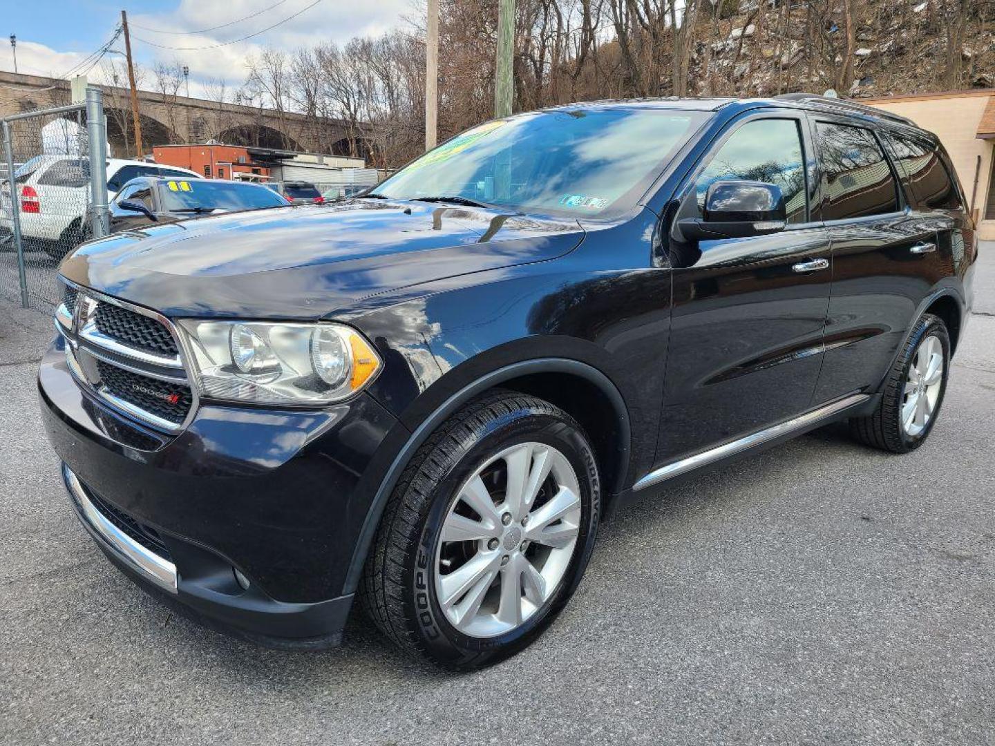 2013 BLACK DODGE DURANGO CREW (1C4SDJDT9DC) with an 5.7L engine, Automatic transmission, located at 117 North Cameron Street, Harrisburg, PA, 17101, (717) 963-8962, 40.266762, -76.875259 - WE FINANCE!!! Good Credit/ Bad Credit/ No Credit - ALL Trade-Ins Welcomed!!! ***Guaranteed Credit Approval*** APPLY ONLINE or CALL us TODAY ;) Internet Prices and Marketplace Prices are SPECIAL discounted ***CASH DEALS*** Retail Prices are higher. Please call us to discuss your cash and finan - Photo#0