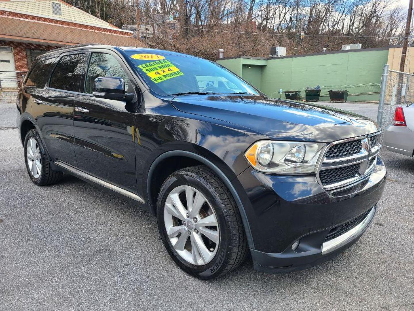 2013 BLACK DODGE DURANGO CREW (1C4SDJDT9DC) with an 5.7L engine, Automatic transmission, located at 117 North Cameron Street, Harrisburg, PA, 17101, (717) 963-8962, 40.266762, -76.875259 - WE FINANCE!!! Good Credit/ Bad Credit/ No Credit - ALL Trade-Ins Welcomed!!! ***Guaranteed Credit Approval*** APPLY ONLINE or CALL us TODAY ;) Internet Prices and Marketplace Prices are SPECIAL discounted ***CASH DEALS*** Retail Prices are higher. Please call us to discuss your cash and finan - Photo#6