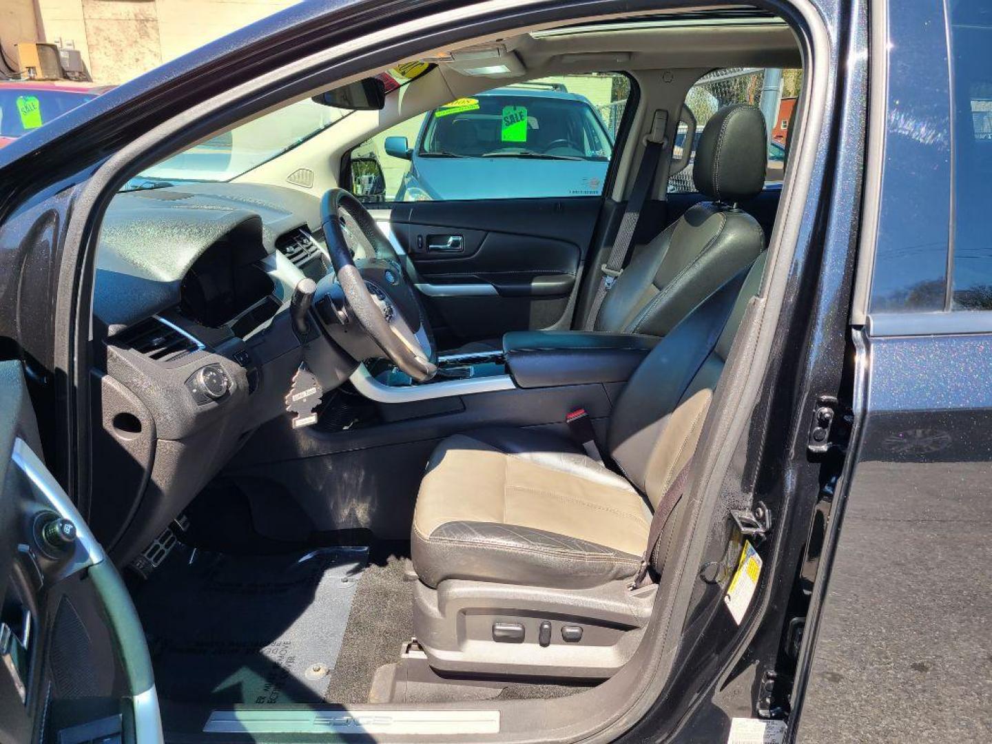 2013 BLACK FORD EDGE SPORT (2FMDK4AK0DB) with an 3.7L engine, Automatic transmission, located at 117 North Cameron Street, Harrisburg, PA, 17101, (717) 963-8962, 40.266762, -76.875259 - WE FINANCE!!! Good Credit/ Bad Credit/ No Credit - ALL Trade-Ins Welcomed!!! ***Guaranteed Credit Approval*** APPLY ONLINE or CALL us TODAY ;) Internet Prices and Marketplace Prices are SPECIAL discounted ***CASH DEALS*** Retail Prices are higher. Please call us to discuss your cash and finan - Photo#14