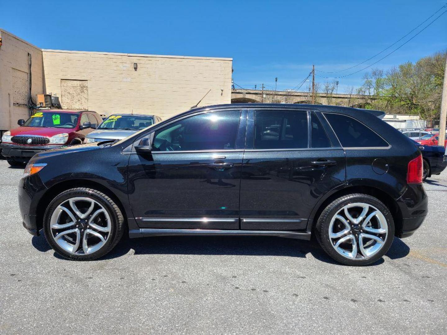 2013 BLACK FORD EDGE SPORT (2FMDK4AK0DB) with an 3.7L engine, Automatic transmission, located at 117 North Cameron Street, Harrisburg, PA, 17101, (717) 963-8962, 40.266762, -76.875259 - WE FINANCE!!! Good Credit/ Bad Credit/ No Credit - ALL Trade-Ins Welcomed!!! ***Guaranteed Credit Approval*** APPLY ONLINE or CALL us TODAY ;) Internet Prices and Marketplace Prices are SPECIAL discounted ***CASH DEALS*** Retail Prices are higher. Please call us to discuss your cash and finan - Photo#1