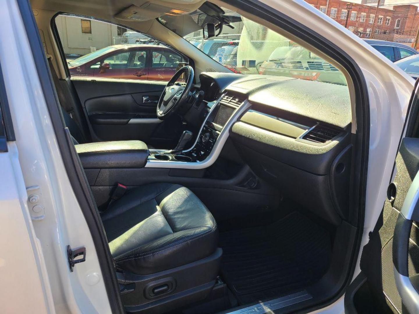 2013 WHITE FORD EDGE SPORT (2FMDK4AK5DB) with an 3.7L engine, Automatic transmission, located at 7981 Paxton Street, Harrisburg, PA, 17111, (717) 561-2926, 40.261490, -76.749229 - WE FINANCE!!! Good Credit/ Bad Credit/ No Credit - ALL Trade-Ins Welcomed!!! ***Guaranteed Credit Approval*** APPLY ONLINE or CALL us TODAY ;) Internet Prices and Marketplace Prices are SPECIAL discounted ***CASH DEALS*** Retail Prices are higher. Please call us to discuss your cash and finan - Photo#9