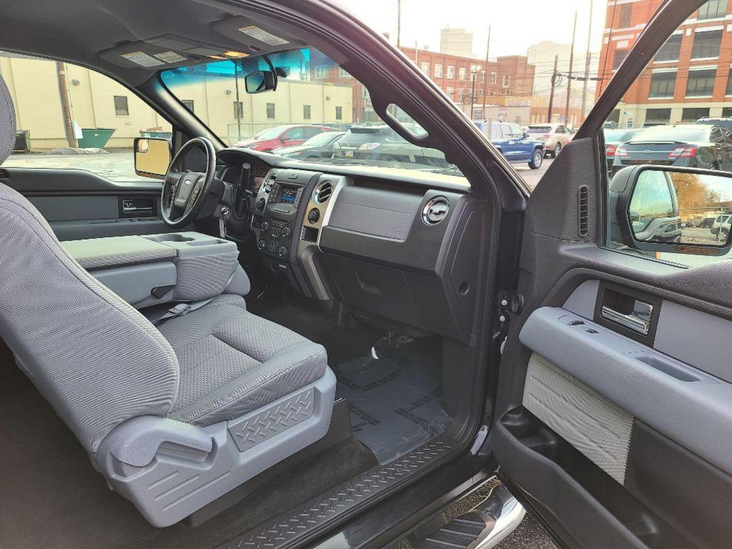 2013 BLACK FORD F150 SUPER CAB (1FTFX1ET0DF) with an 3.5L engine, Automatic transmission, located at 7981 Paxton Street, Harrisburg, PA, 17111, (717) 561-2926, 40.261490, -76.749229 - WE FINANCE!!! Good Credit/ Bad Credit/ No Credit - ALL Trade-Ins Welcomed!!! ***Guaranteed Credit Approval*** APPLY ONLINE or CALL us TODAY ;) Internet Prices and Marketplace Prices are SPECIAL discounted ***CASH DEALS*** Retail Prices are higher. Please call us to discuss your cash and finan - Photo#9