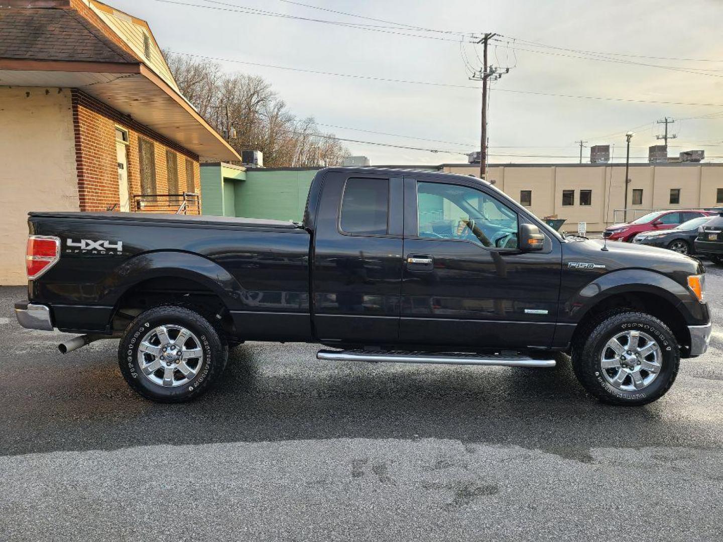 2013 BLACK FORD F150 SUPER CAB (1FTFX1ET0DF) with an 3.5L engine, Automatic transmission, located at 7981 Paxton Street, Harrisburg, PA, 17111, (717) 561-2926, 40.261490, -76.749229 - WE FINANCE!!! Good Credit/ Bad Credit/ No Credit - ALL Trade-Ins Welcomed!!! ***Guaranteed Credit Approval*** APPLY ONLINE or CALL us TODAY ;) Internet Prices and Marketplace Prices are SPECIAL discounted ***CASH DEALS*** Retail Prices are higher. Please call us to discuss your cash and finan - Photo#5