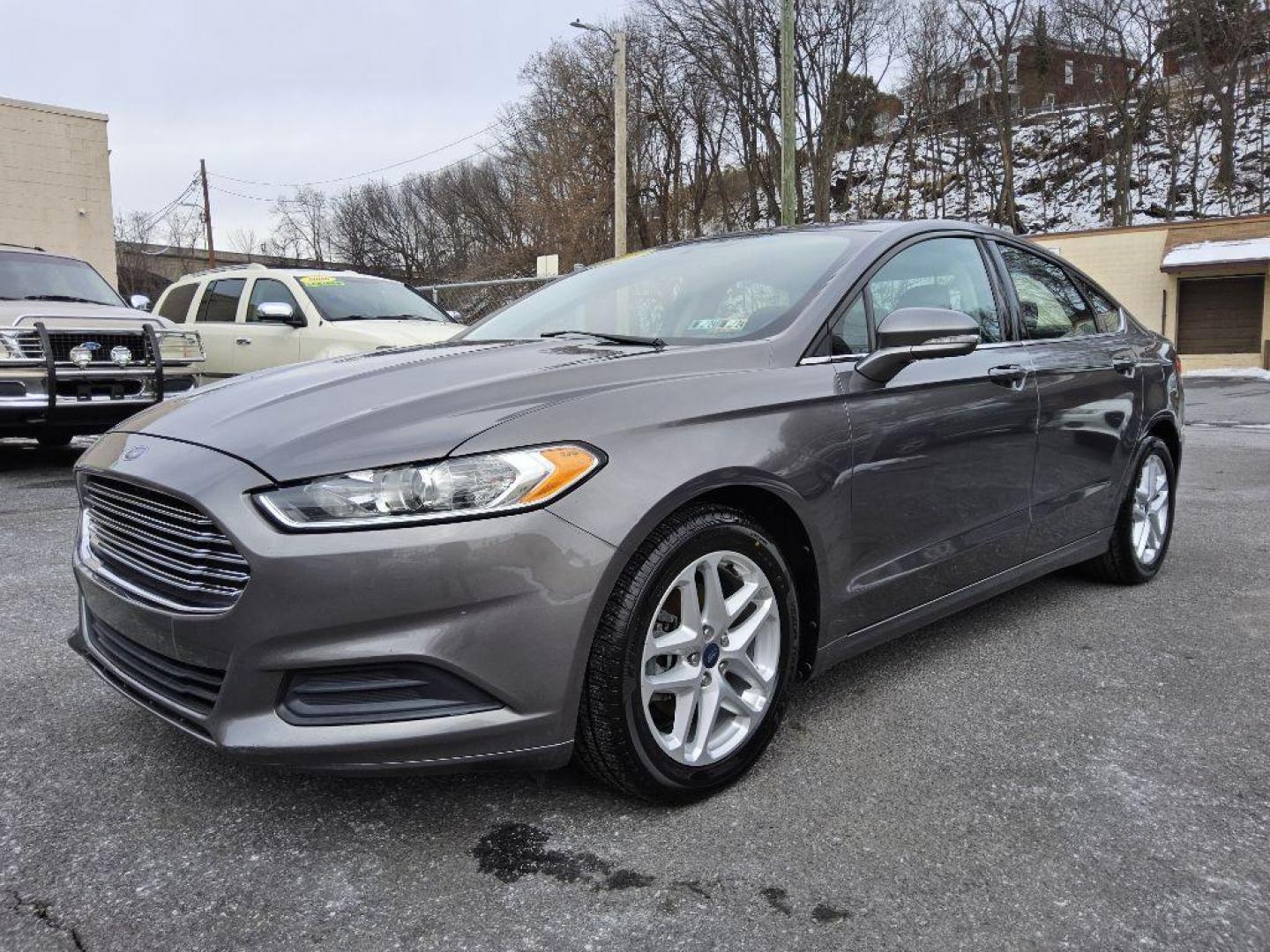 2013 GRAY FORD FUSION SE (3FA6P0H74DR) with an 2.5L engine, Automatic transmission, located at 117 North Cameron Street, Harrisburg, PA, 17101, (717) 963-8962, 40.266762, -76.875259 - WE FINANCE!!! Good Credit/ Bad Credit/ No Credit - ALL Trade-Ins Welcomed!!! ***Guaranteed Credit Approval*** APPLY ONLINE or CALL us TODAY ;) Internet Prices and Marketplace Prices are SPECIAL discounted ***CASH DEALS*** Retail Prices are higher. Please call us to discuss your cash and finan - Photo#0