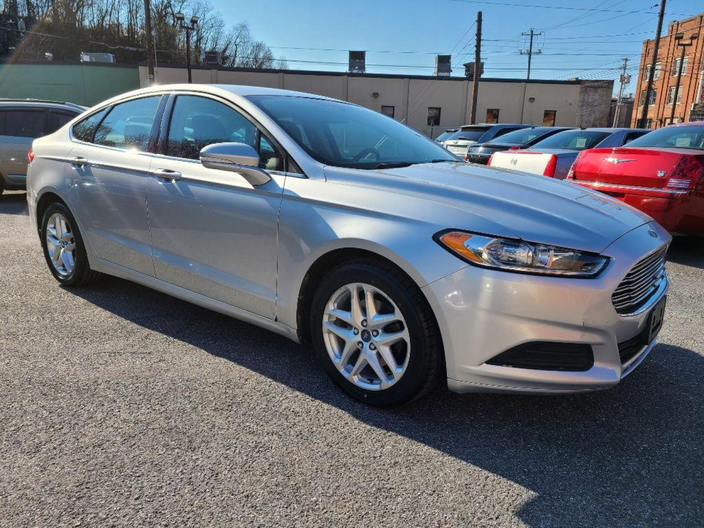 2013 SILVER FORD FUSION SE (3FA6P0H73DR) with an 2.5L engine, Automatic transmission, located at 117 North Cameron Street, Harrisburg, PA, 17101, (717) 963-8962, 40.266762, -76.875259 - WE FINANCE!!! Good Credit/ Bad Credit/ No Credit - ALL Trade-Ins Welcomed!!! ***Guaranteed Credit Approval*** APPLY ONLINE or CALL us TODAY ;) Internet Prices and Marketplace Prices are SPECIAL discounted ***CASH DEALS*** Retail Prices are higher. Please call us to discuss your cash and finan - Photo#6