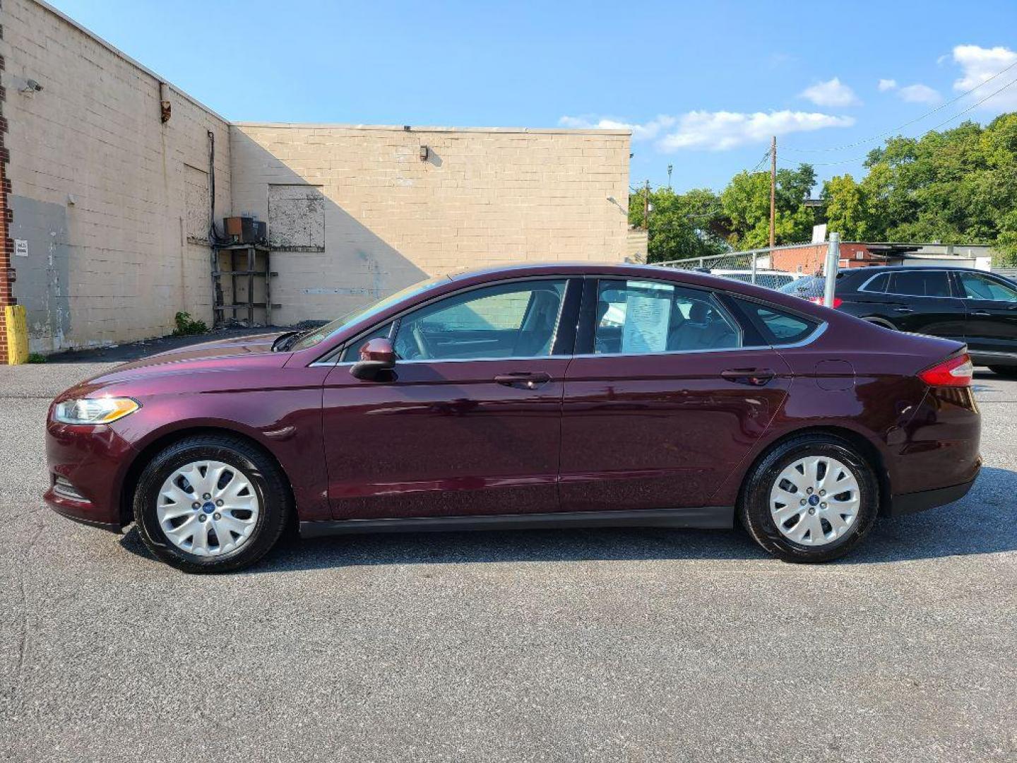 2013 MAROON FORD FUSION S (3FA6P0G76DR) with an 2.5L engine, Automatic transmission, located at 117 North Cameron Street, Harrisburg, PA, 17101, (717) 963-8962, 40.266762, -76.875259 - WE FINANCE!!! Good Credit/ Bad Credit/ No Credit - ALL Trade-Ins Welcomed!!! ***Guaranteed Credit Approval*** APPLY ONLINE or CALL us TODAY ;) Internet Prices and Marketplace Prices are SPECIAL discounted ***CASH DEALS*** Retail Prices are higher. Please call us to discuss your cash and finan - Photo#1