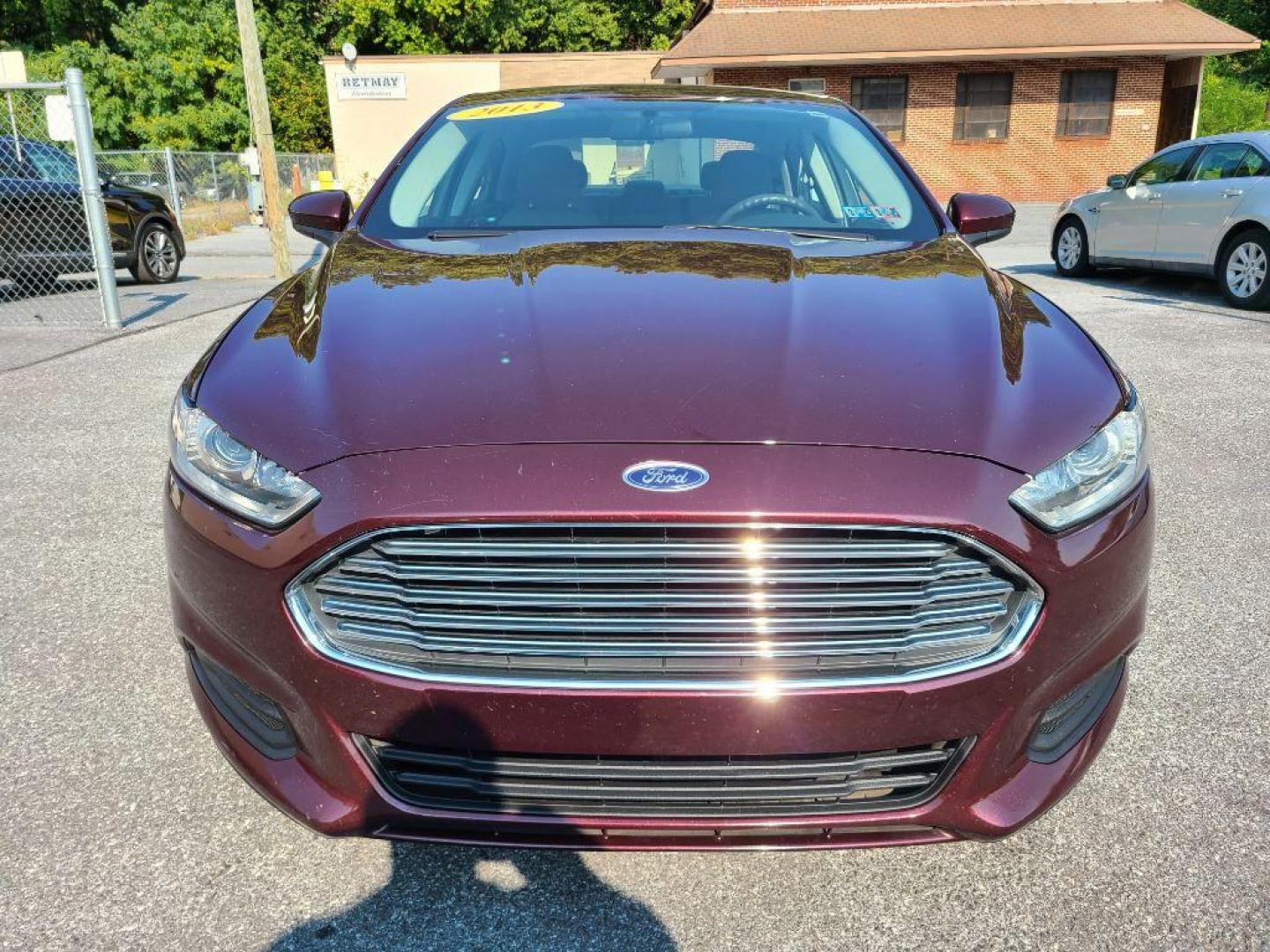 2013 MAROON FORD FUSION S (3FA6P0G76DR) with an 2.5L engine, Automatic transmission, located at 117 North Cameron Street, Harrisburg, PA, 17101, (717) 963-8962, 40.266762, -76.875259 - WE FINANCE!!! Good Credit/ Bad Credit/ No Credit - ALL Trade-Ins Welcomed!!! ***Guaranteed Credit Approval*** APPLY ONLINE or CALL us TODAY ;) Internet Prices and Marketplace Prices are SPECIAL discounted ***CASH DEALS*** Retail Prices are higher. Please call us to discuss your cash and finan - Photo#7