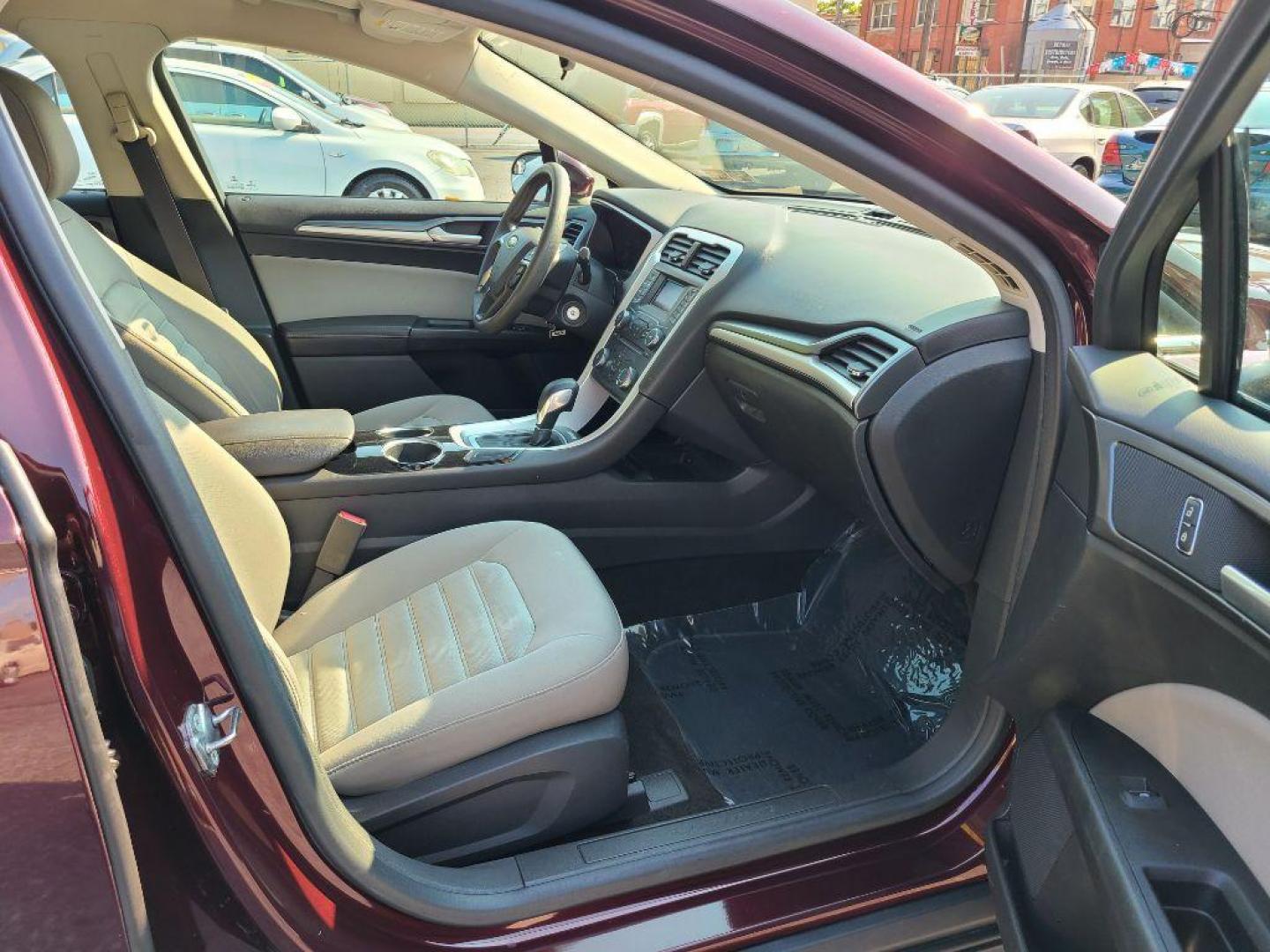 2013 MAROON FORD FUSION S (3FA6P0G76DR) with an 2.5L engine, Automatic transmission, located at 117 North Cameron Street, Harrisburg, PA, 17101, (717) 963-8962, 40.266762, -76.875259 - WE FINANCE!!! Good Credit/ Bad Credit/ No Credit - ALL Trade-Ins Welcomed!!! ***Guaranteed Credit Approval*** APPLY ONLINE or CALL us TODAY ;) Internet Prices and Marketplace Prices are SPECIAL discounted ***CASH DEALS*** Retail Prices are higher. Please call us to discuss your cash and finan - Photo#8