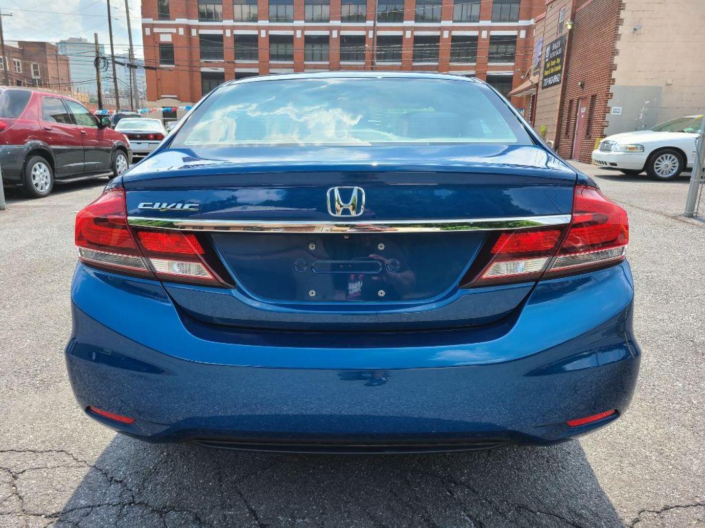 2013 BLUE HONDA CIVIC LX (19XFB2F5XDE) with an 1.8L engine, Automatic transmission, located at 7981 Paxton Street, Harrisburg, PA, 17111, (717) 561-2926, 40.261490, -76.749229 - WE FINANCE!!! Good Credit/ Bad Credit/ No Credit - ALL Trade-Ins Welcomed!!! ***Guaranteed Credit Approval*** APPLY ONLINE or CALL us TODAY ;) Internet Prices and Marketplace Prices are SPECIAL discounted ***CASH DEALS*** Retail Prices are higher. Please call us to discuss your cash and finan - Photo#3