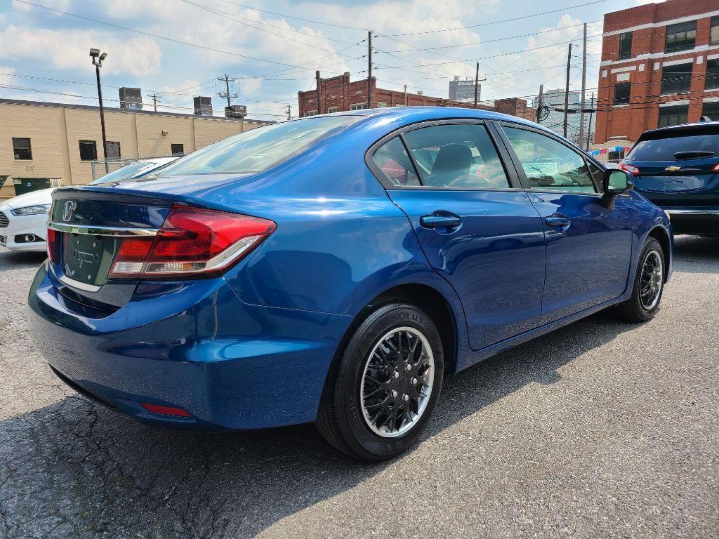 2013 BLUE HONDA CIVIC LX (19XFB2F5XDE) with an 1.8L engine, Automatic transmission, located at 7981 Paxton Street, Harrisburg, PA, 17111, (717) 561-2926, 40.261490, -76.749229 - WE FINANCE!!! Good Credit/ Bad Credit/ No Credit - ALL Trade-Ins Welcomed!!! ***Guaranteed Credit Approval*** APPLY ONLINE or CALL us TODAY ;) Internet Prices and Marketplace Prices are SPECIAL discounted ***CASH DEALS*** Retail Prices are higher. Please call us to discuss your cash and finan - Photo#4