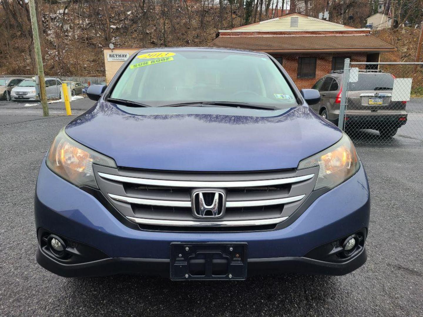 2013 BLUE HONDA CR-V EX (2HKRM3H57DH) with an 2.4L engine, Automatic transmission, located at 7981 Paxton Street, Harrisburg, PA, 17111, (717) 561-2926, 40.261490, -76.749229 - WE FINANCE!!! Good Credit/ Bad Credit/ No Credit - ALL Trade-Ins Welcomed!!! ***Guaranteed Credit Approval*** APPLY ONLINE or CALL us TODAY ;) Internet Prices and Marketplace Prices are SPECIAL discounted ***CASH DEALS*** Retail Prices are higher. Please call us to discuss your cash and finan - Photo#7