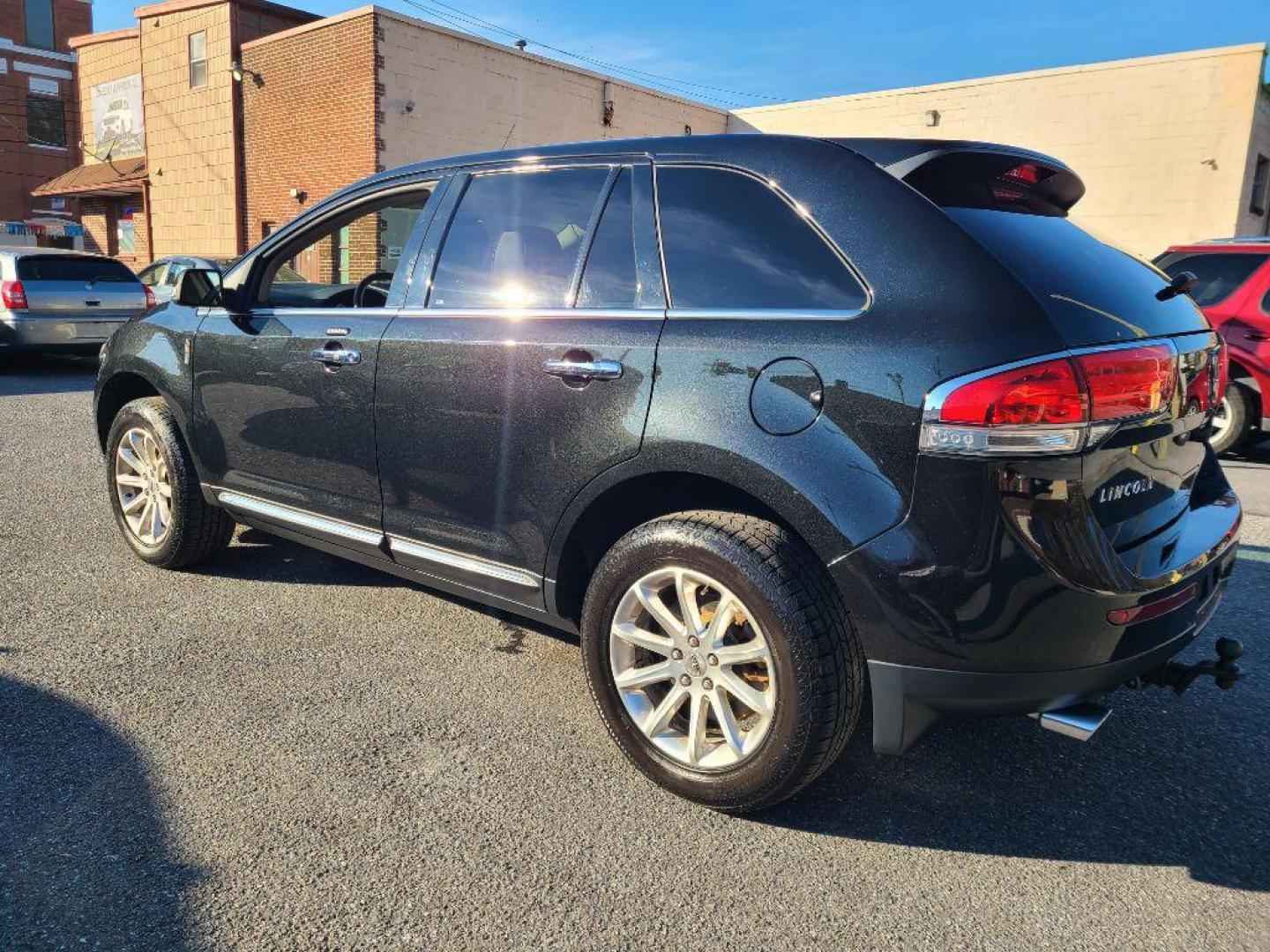 2013 BLACK LINCOLN MKX AWD (2LMDJ8JK8DB) with an 3.7L engine, Automatic transmission, located at 7981 Paxton Street, Harrisburg, PA, 17111, (717) 561-2926, 40.261490, -76.749229 - WE FINANCE!!! Good Credit/ Bad Credit/ No Credit - ALL Trade-Ins Welcomed!!! ***Guaranteed Credit Approval*** APPLY ONLINE or CALL us TODAY ;) Internet Prices and Marketplace Prices are SPECIAL discounted ***CASH DEALS*** Retail Prices are higher. Please call us to discuss your cash and finan - Photo#2