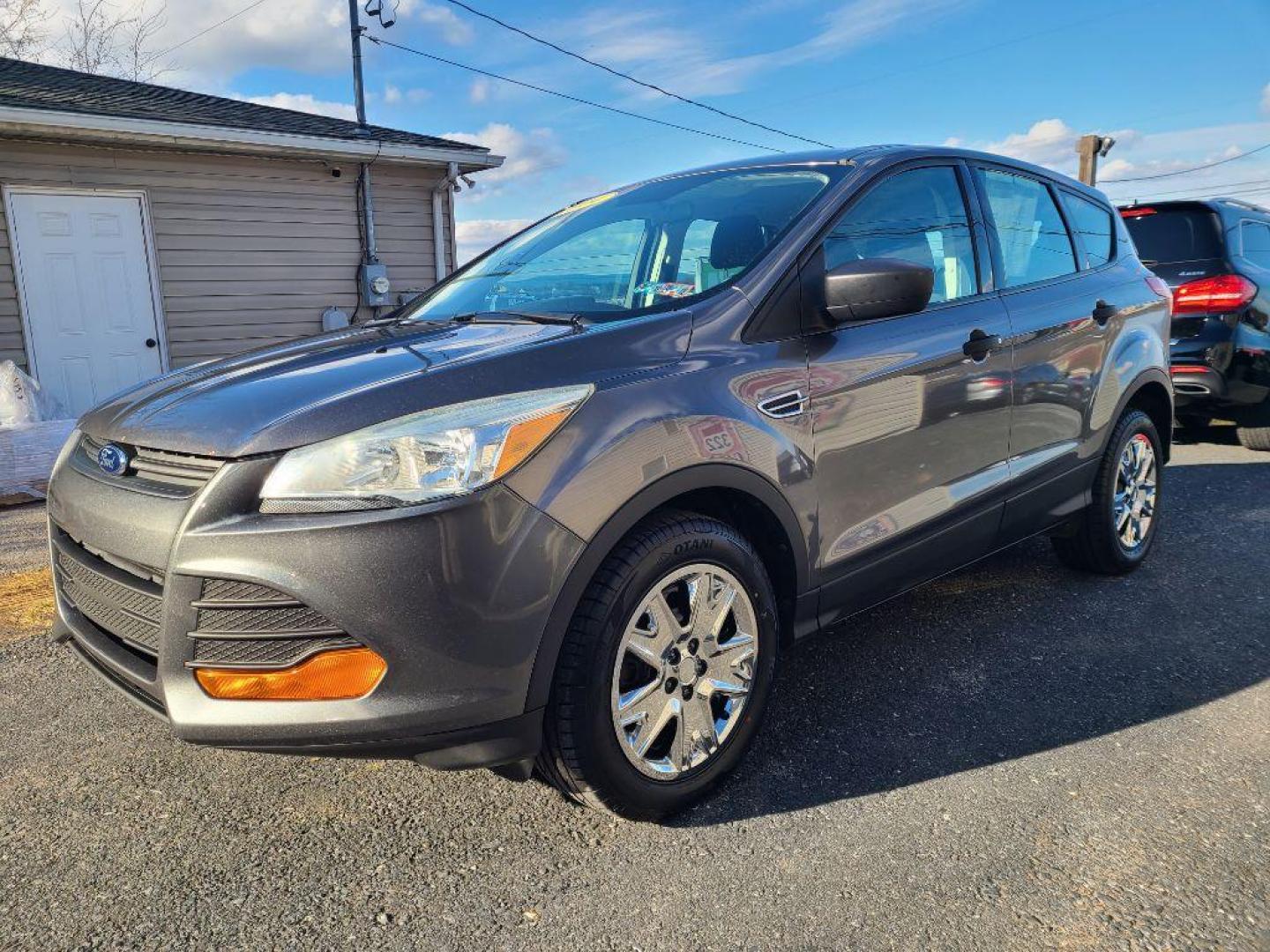 2014 GRAY FORD ESCAPE S (1FMCU0F70EU) with an 2.5L engine, Automatic transmission, located at 7981 Paxton Street, Harrisburg, PA, 17111, (717) 561-2926, 40.261490, -76.749229 - WE FINANCE!!! Good Credit/ Bad Credit/ No Credit - ALL Trade-Ins Welcomed!!! ***Guaranteed Credit Approval*** APPLY ONLINE or CALL us TODAY ;) Internet Prices and Marketplace Prices are SPECIAL discounted ***CASH DEALS*** Retail Prices are higher. Please call us to discuss your cash and finan - Photo#0