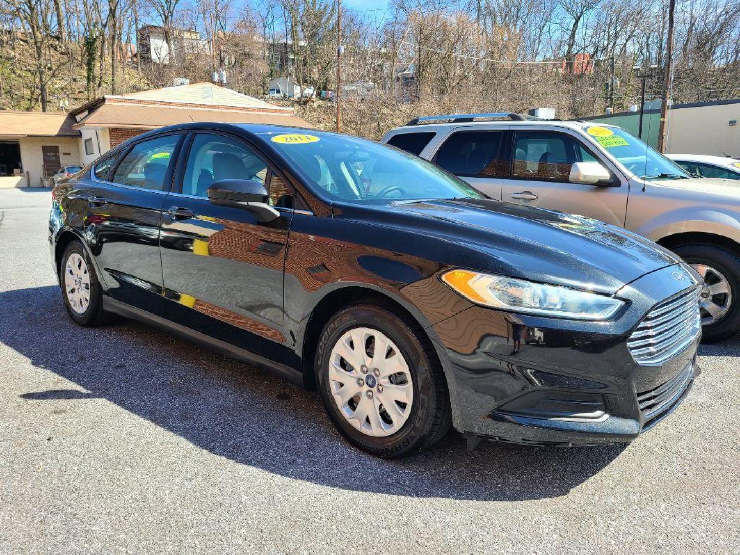 2014 BLACK FORD FUSION S (1FA6P0G79E5) with an 2.5L engine, Automatic transmission, located at 117 North Cameron Street, Harrisburg, PA, 17101, (717) 963-8962, 40.266762, -76.875259 - WE FINANCE!!! Good Credit/ Bad Credit/ No Credit - ALL Trade-Ins Welcomed!!! ***Guaranteed Credit Approval*** APPLY ONLINE or CALL us TODAY ;) Internet Prices and Marketplace Prices are SPECIAL discounted ***CASH DEALS*** Retail Prices are higher. Please call us to discuss your cash and finan - Photo#6