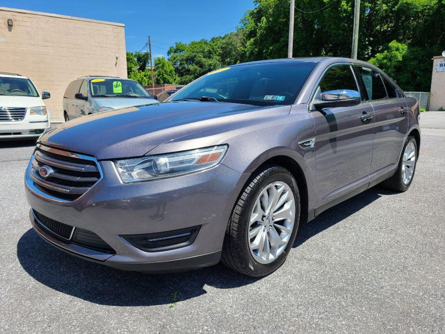 2014 GRAY FORD TAURUS LIMITED (1FAHP2F8XEG) with an 3.5L engine, Automatic transmission, located at 117 North Cameron Street, Harrisburg, PA, 17101, (717) 963-8962, 40.266762, -76.875259 - WE FINANCE!!! Good Credit/ Bad Credit/ No Credit - ALL Trade-Ins Welcomed!!! ***Guaranteed Credit Approval*** APPLY ONLINE or CALL us TODAY ;) Internet Prices and Marketplace Prices are SPECIAL discounted ***CASH DEALS*** Retail Prices are higher. Please call us to discuss your cash and finan - Photo#0