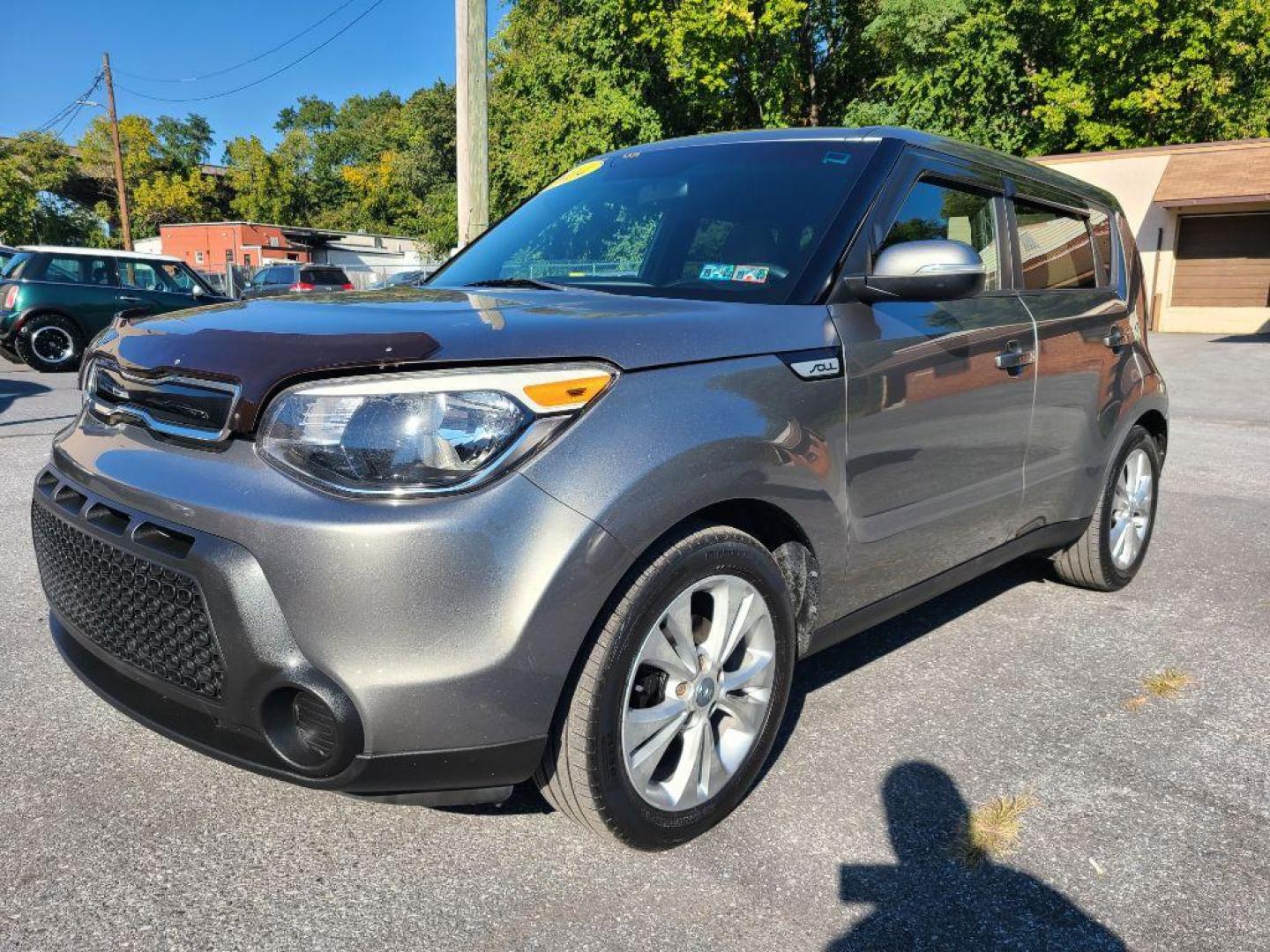 2014 GREEN KIA SOUL + (KNDJP3A54E7) with an 2.0L engine, Automatic transmission, located at 117 North Cameron Street, Harrisburg, PA, 17101, (717) 963-8962, 40.266762, -76.875259 - WE FINANCE!!! Good Credit/ Bad Credit/ No Credit - ALL Trade-Ins Welcomed!!! ***Guaranteed Credit Approval*** APPLY ONLINE or CALL us TODAY ;) Internet Prices and Marketplace Prices are SPECIAL discounted ***CASH DEALS*** Retail Prices are higher. Please call us to discuss your cash and finan - Photo#0