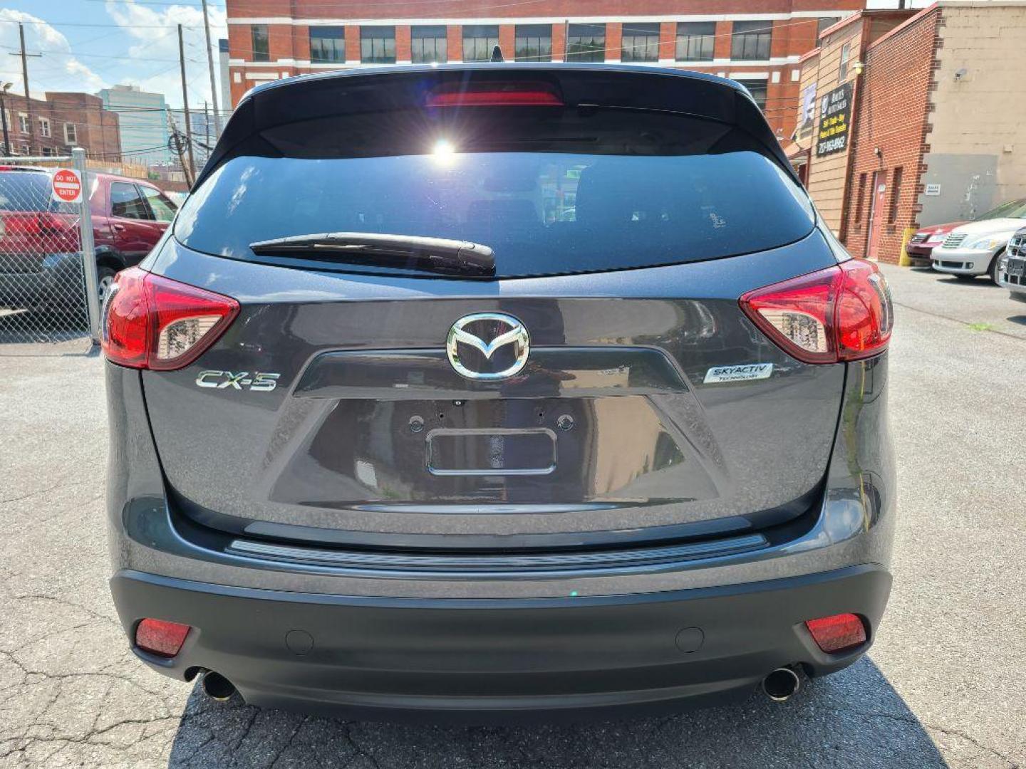 2014 GRAY MAZDA CX-5 TOURING (JM3KE2CY7E0) with an 2.5L engine, Automatic transmission, located at 7981 Paxton Street, Harrisburg, PA, 17111, (717) 561-2926, 40.261490, -76.749229 - WE FINANCE!!! Good Credit/ Bad Credit/ No Credit - ALL Trade-Ins Welcomed!!! ***Guaranteed Credit Approval*** APPLY ONLINE or CALL us TODAY ;) Internet Prices and Marketplace Prices are SPECIAL discounted ***CASH DEALS*** Retail Prices are higher. Please call us to discuss your cash and finan - Photo#3