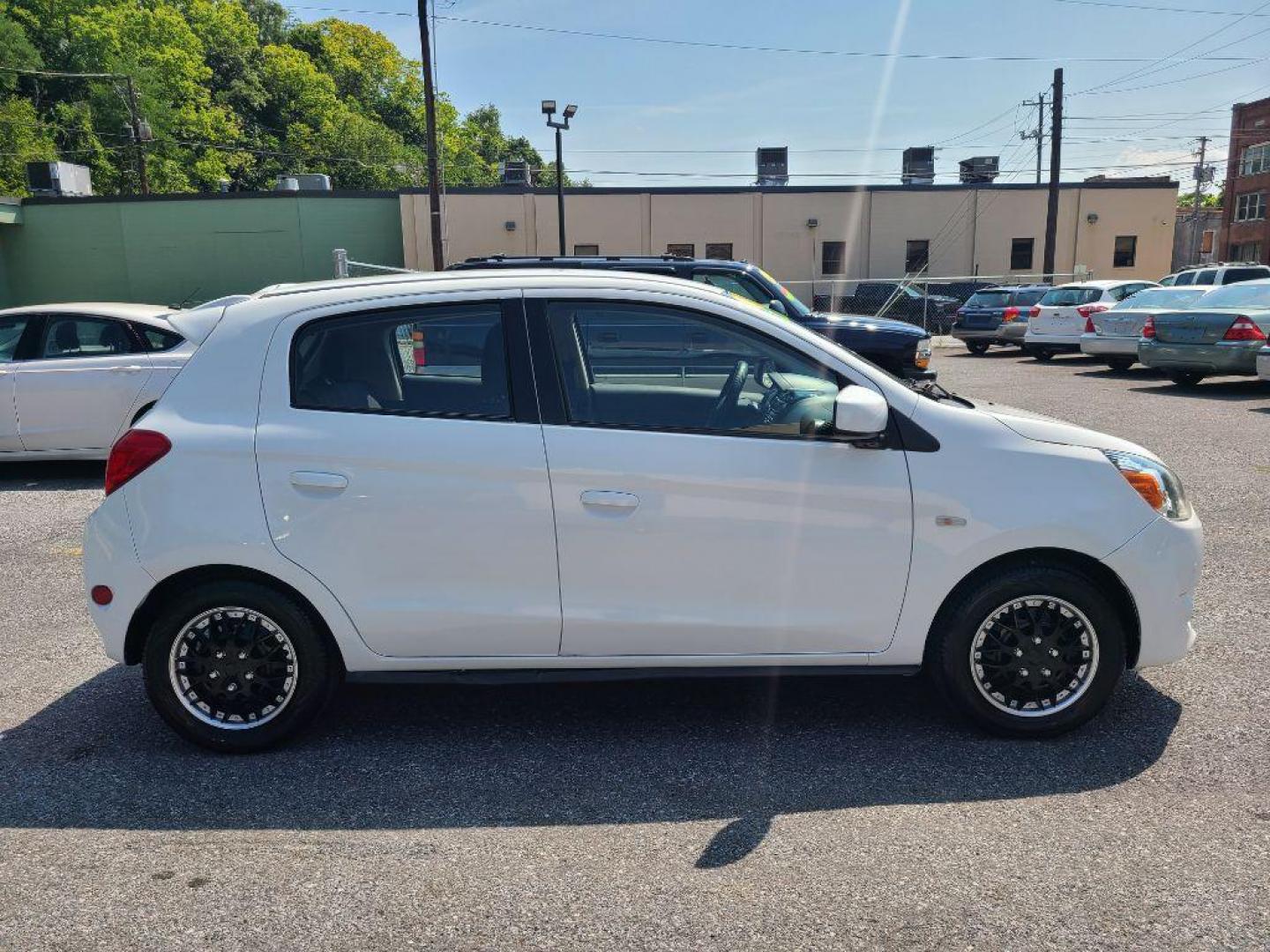 2014 WHITE MITSUBISHI MIRAGE DE (ML32A3HJXEH) with an 1.2L engine, Continuously Variable transmission, located at 117 North Cameron Street, Harrisburg, PA, 17101, (717) 963-8962, 40.266762, -76.875259 - WE FINANCE!!! Good Credit/ Bad Credit/ No Credit - ALL Trade-Ins Welcomed!!! ***Guaranteed Credit Approval*** APPLY ONLINE or CALL us TODAY ;) Internet Prices and Marketplace Prices are SPECIAL discounted ***CASH DEALS*** Retail Prices are higher. Please call us to discuss your cash and finan - Photo#5