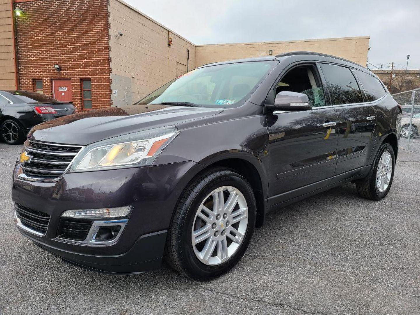 2015 GRAY CHEVROLET TRAVERSE LT (1GNKVGKD0FJ) with an 3.6L engine, Automatic transmission, located at 117 North Cameron Street, Harrisburg, PA, 17101, (717) 963-8962, 40.266762, -76.875259 - WE FINANCE!!! Good Credit/ Bad Credit/ No Credit - ALL Trade-Ins Welcomed!!! ***Guaranteed Credit Approval*** APPLY ONLINE or CALL us TODAY ;) Internet Prices and Marketplace Prices are SPECIAL discounted ***CASH DEALS*** Retail Prices are higher. Please call us to discuss your cash and finan - Photo#0