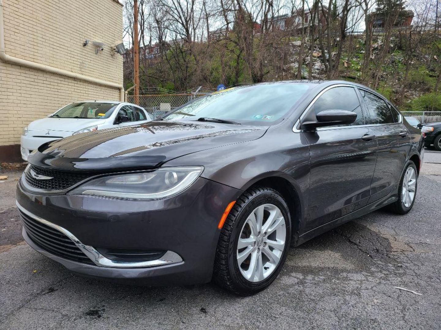 2015 GRAY CHRYSLER 200 LIMITED (1C3CCCAB5FN) with an 2.4L engine, Automatic transmission, located at 117 North Cameron Street, Harrisburg, PA, 17101, (717) 963-8962, 40.266762, -76.875259 - WE FINANCE!!! Good Credit/ Bad Credit/ No Credit - ALL Trade-Ins Welcomed!!! ***Guaranteed Credit Approval*** APPLY ONLINE or CALL us TODAY ;) Internet Prices and Marketplace Prices are SPECIAL discounted ***CASH DEALS*** Retail Prices are higher. Please call us to discuss your cash and finan - Photo#0