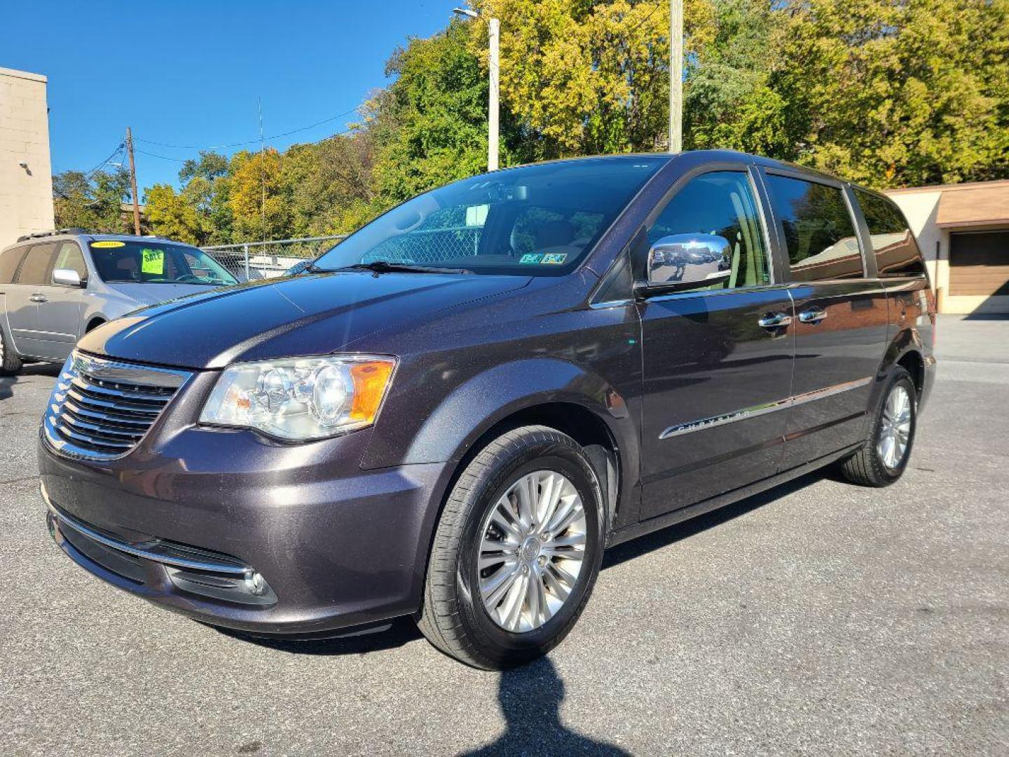 2015 GREY CHRYSLER TOWN and COUNTRY TOURING L (2C4RC1CG1FR) with an 3.6L engine, Automatic transmission, located at 7981 Paxton Street, Harrisburg, PA, 17111, (717) 561-2926, 40.261490, -76.749229 - WE FINANCE!!! Good Credit/ Bad Credit/ No Credit - ALL Trade-Ins Welcomed!!! ***Guaranteed Credit Approval*** APPLY ONLINE or CALL us TODAY ;) Internet Prices and Marketplace Prices are SPECIAL discounted ***CASH DEALS*** Retail Prices are higher. Please call us to discuss your cash and finan - Photo#0