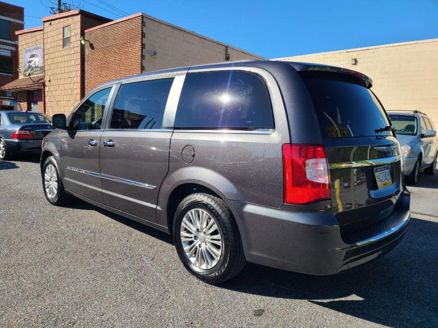 2015 GREY CHRYSLER TOWN and COUNTRY TOURING L (2C4RC1CG1FR) with an 3.6L engine, Automatic transmission, located at 7981 Paxton Street, Harrisburg, PA, 17111, (717) 561-2926, 40.261490, -76.749229 - WE FINANCE!!! Good Credit/ Bad Credit/ No Credit - ALL Trade-Ins Welcomed!!! ***Guaranteed Credit Approval*** APPLY ONLINE or CALL us TODAY ;) Internet Prices and Marketplace Prices are SPECIAL discounted ***CASH DEALS*** Retail Prices are higher. Please call us to discuss your cash and finan - Photo#2