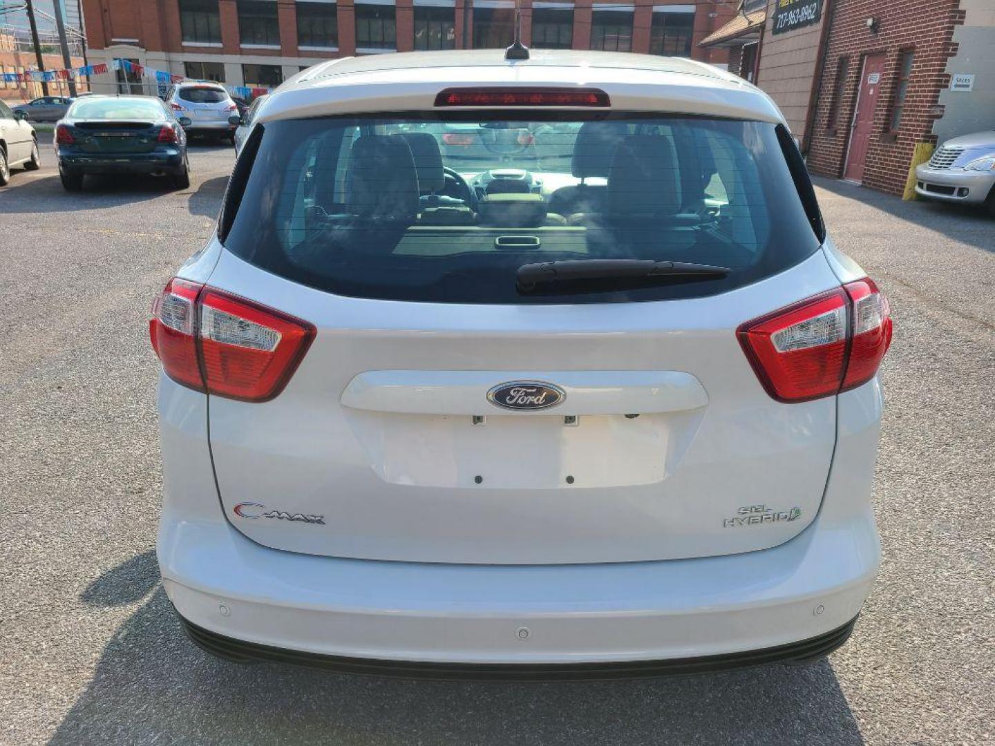 2015 WHITE FORD C-MAX SEL (1FADP5BU6FL) with an 2.0L engine, Continuously Variable transmission, located at 7981 Paxton Street, Harrisburg, PA, 17111, (717) 561-2926, 40.261490, -76.749229 - WE FINANCE!!! Good Credit/ Bad Credit/ No Credit - ALL Trade-Ins Welcomed!!! ***Guaranteed Credit Approval*** APPLY ONLINE or CALL us TODAY ;) Internet Prices and Marketplace Prices are SPECIAL discounted ***CASH DEALS*** Retail Prices are higher. Please call us to discuss your cash and finan - Photo#3