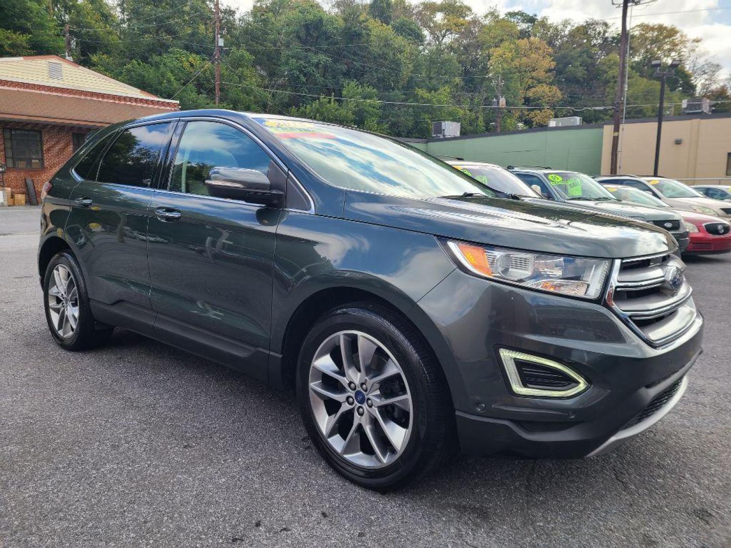 2015 GRAY FORD EDGE TITANIUM (2FMPK4K88FB) with an 3.5L engine, Automatic transmission, located at 7981 Paxton Street, Harrisburg, PA, 17111, (717) 561-2926, 40.261490, -76.749229 - WE FINANCE!!! Good Credit/ Bad Credit/ No Credit - ALL Trade-Ins Welcomed!!! ***Guaranteed Credit Approval*** APPLY ONLINE or CALL us TODAY ;) Internet Prices and Marketplace Prices are SPECIAL discounted ***CASH DEALS*** Retail Prices are higher. Please call us to discuss your cash and finan - Photo#6