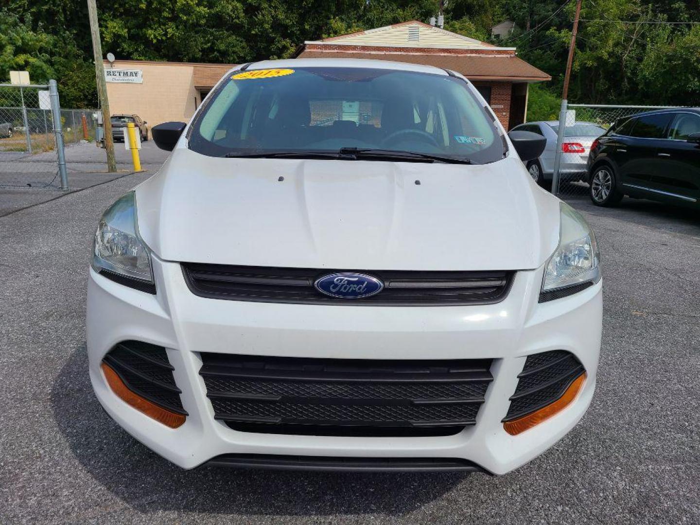 2015 WHITE FORD ESCAPE S (1FMCU0F74FU) with an 2.5L engine, Automatic transmission, located at 7981 Paxton Street, Harrisburg, PA, 17111, (717) 561-2926, 40.261490, -76.749229 - WE FINANCE!!! Good Credit/ Bad Credit/ No Credit - ALL Trade-Ins Welcomed!!! ***Guaranteed Credit Approval*** APPLY ONLINE or CALL us TODAY ;) Internet Prices and Marketplace Prices are SPECIAL discounted ***CASH DEALS*** Retail Prices are higher. Please call us to discuss your cash and finan - Photo#7