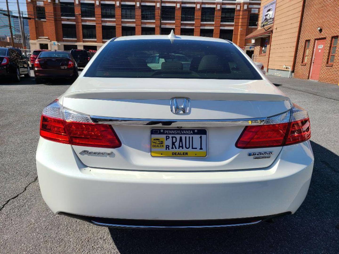 2015 WHITE HONDA ACCORD TOURING HYBRID (1HGCR6F76FA) with an 2.0L engine, Continuously Variable transmission, located at 7981 Paxton Street, Harrisburg, PA, 17111, (717) 561-2926, 40.261490, -76.749229 - WE FINANCE!!! Good Credit/ Bad Credit/ No Credit - ALL Trade-Ins Welcomed!!! ***Guaranteed Credit Approval*** APPLY ONLINE or CALL us TODAY ;) Internet Prices and Marketplace Prices are SPECIAL discounted ***CASH DEALS*** Retail Prices are higher. Please call us to discuss your cash and finan - Photo#3