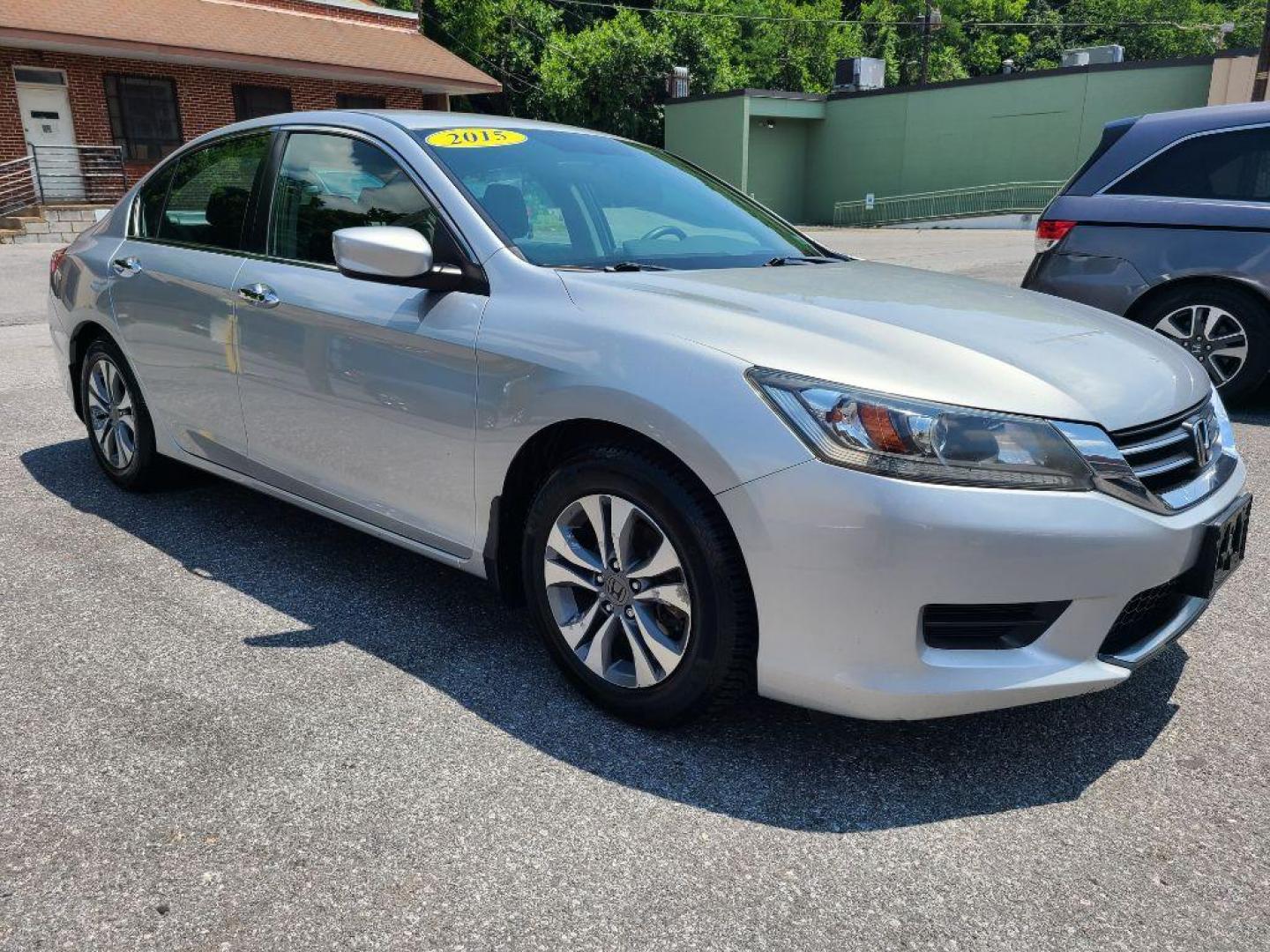 2015 SILVER HONDA ACCORD LX (1HGCR2F33FA) with an 2.4L engine, Continuously Variable transmission, located at 117 North Cameron Street, Harrisburg, PA, 17101, (717) 963-8962, 40.266762, -76.875259 - WE FINANCE!!! Good Credit/ Bad Credit/ No Credit - ALL Trade-Ins Welcomed!!! ***Guaranteed Credit Approval*** APPLY ONLINE or CALL us TODAY ;) Internet Prices and Marketplace Prices are SPECIAL discounted ***CASH DEALS*** Retail Prices are higher. Please call us to discuss your cash and finan - Photo#6