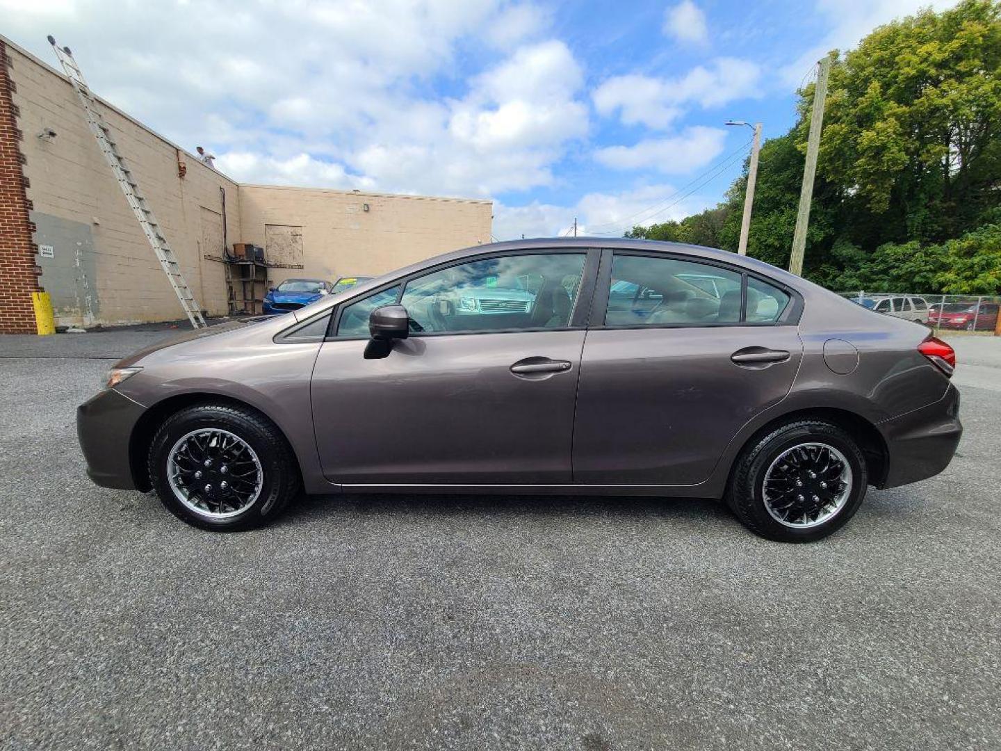 2015 BROWN HONDA CIVIC LX (19XFB2F56FE) with an 1.8L engine, Continuously Variable transmission, located at 7981 Paxton Street, Harrisburg, PA, 17111, (717) 561-2926, 40.261490, -76.749229 - WE FINANCE!!! Good Credit/ Bad Credit/ No Credit - ALL Trade-Ins Welcomed!!! ***Guaranteed Credit Approval*** APPLY ONLINE or CALL us TODAY ;) Internet Prices and Marketplace Prices are SPECIAL discounted ***CASH DEALS*** Retail Prices are higher. Please call us to discuss your cash and finan - Photo#1