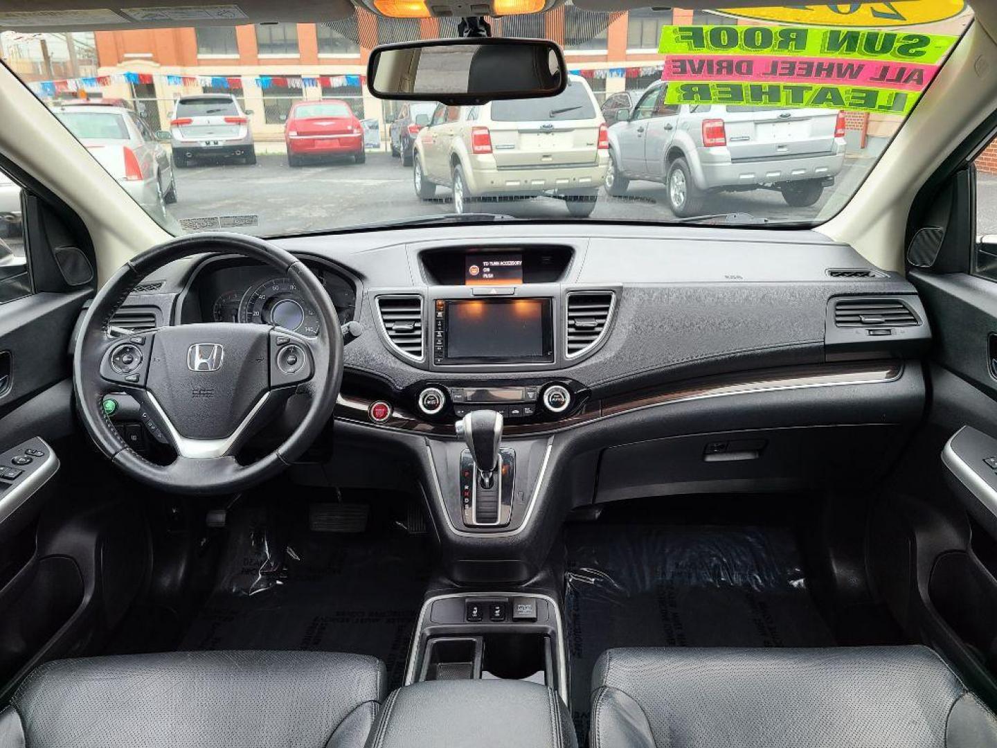 2015 GRAY HONDA CR-V EXL (2HKRM4H77FH) with an 2.4L engine, Continuously Variable transmission, located at 7981 Paxton Street, Harrisburg, PA, 17111, (717) 561-2926, 40.261490, -76.749229 - WE FINANCE!!! Good Credit/ Bad Credit/ No Credit - ALL Trade-Ins Welcomed!!! ***Guaranteed Credit Approval*** APPLY ONLINE or CALL us TODAY ;) Internet Prices and Marketplace Prices are SPECIAL discounted ***CASH DEALS*** Retail Prices are higher. Please call us to discuss your cash and finan - Photo#10