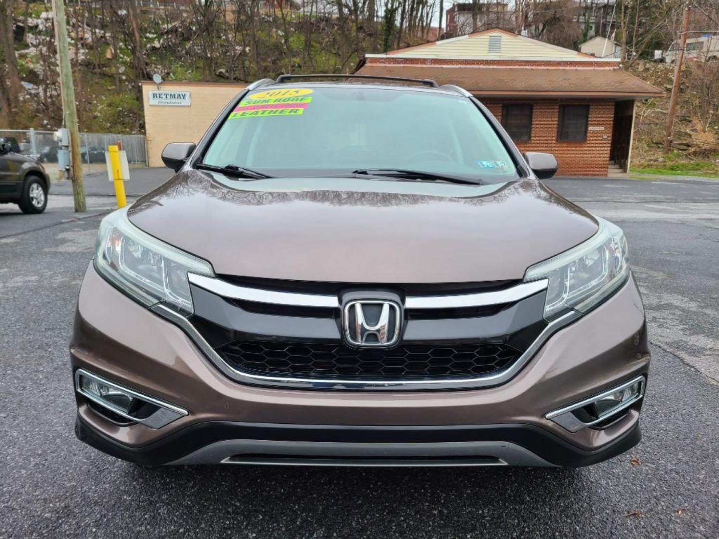 2015 GRAY HONDA CR-V EXL (2HKRM4H77FH) with an 2.4L engine, Continuously Variable transmission, located at 7981 Paxton Street, Harrisburg, PA, 17111, (717) 561-2926, 40.261490, -76.749229 - WE FINANCE!!! Good Credit/ Bad Credit/ No Credit - ALL Trade-Ins Welcomed!!! ***Guaranteed Credit Approval*** APPLY ONLINE or CALL us TODAY ;) Internet Prices and Marketplace Prices are SPECIAL discounted ***CASH DEALS*** Retail Prices are higher. Please call us to discuss your cash and finan - Photo#7