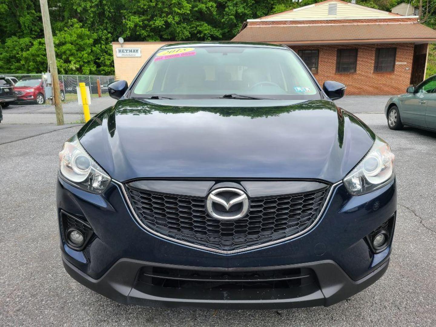 2015 BLUE MAZDA CX-5 TOURING (JM3KE4CY5F0) with an 2.5L engine, Automatic transmission, located at 117 North Cameron Street, Harrisburg, PA, 17101, (717) 963-8962, 40.266762, -76.875259 - WE FINANCE!!! Good Credit/ Bad Credit/ No Credit - ALL Trade-Ins Welcomed!!! ***Guaranteed Credit Approval*** APPLY ONLINE or CALL us TODAY ;) Internet Prices and Marketplace Prices are SPECIAL discounted ***CASH DEALS*** Retail Prices are higher. Please call us to discuss your cash and finan - Photo#7