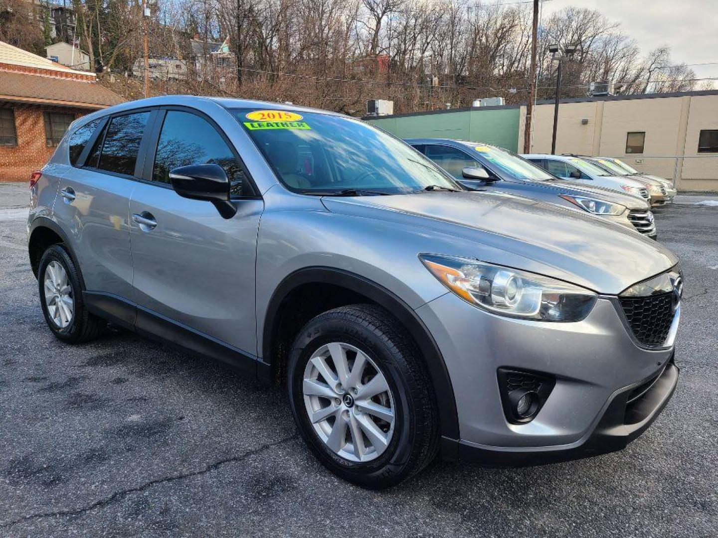 2015 SILVER MAZDA CX-5 TOURING (JM3KE2CY6F0) with an 2.5L engine, Automatic transmission, located at 7981 Paxton Street, Harrisburg, PA, 17111, (717) 561-2926, 40.261490, -76.749229 - WE FINANCE!!! Good Credit/ Bad Credit/ No Credit - ALL Trade-Ins Welcomed!!! ***Guaranteed Credit Approval*** APPLY ONLINE or CALL us TODAY ;) Internet Prices and Marketplace Prices are SPECIAL discounted ***CASH DEALS*** Retail Prices are higher. Please call us to discuss your cash and finan - Photo#6