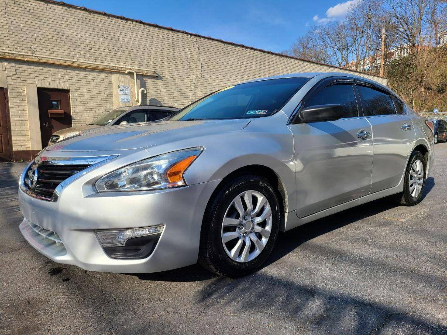 2015 SILVER NISSAN ALTIMA 2.5 (1N4AL3AP8FC) with an 2.5L engine, Continuously Variable transmission, located at 7981 Paxton Street, Harrisburg, PA, 17111, (717) 561-2926, 40.261490, -76.749229 - WE FINANCE!!! Good Credit/ Bad Credit/ No Credit - ALL Trade-Ins Welcomed!!! ***Guaranteed Credit Approval*** APPLY ONLINE or CALL us TODAY ;) Internet Prices and Marketplace Prices are SPECIAL discounted ***CASH DEALS*** Retail Prices are higher. Please call us to discuss your cash and finan - Photo#0